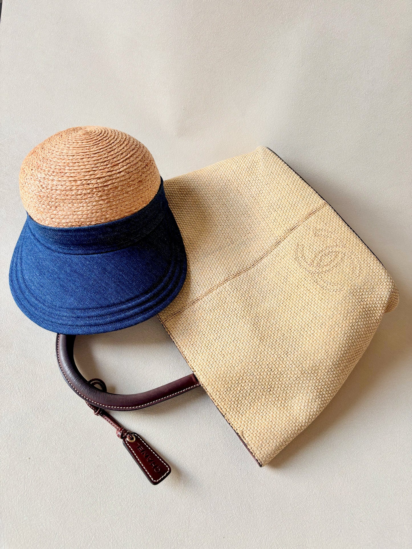 HERMÈS Casquette Raphia et denim