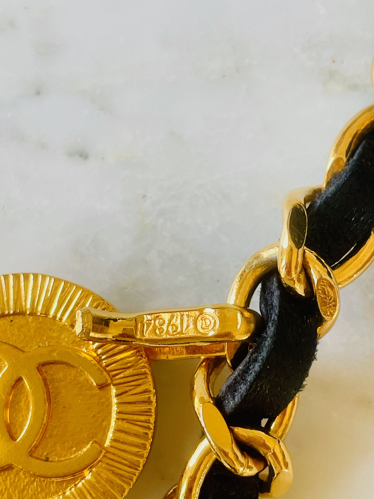CHANEL Ceinture triple