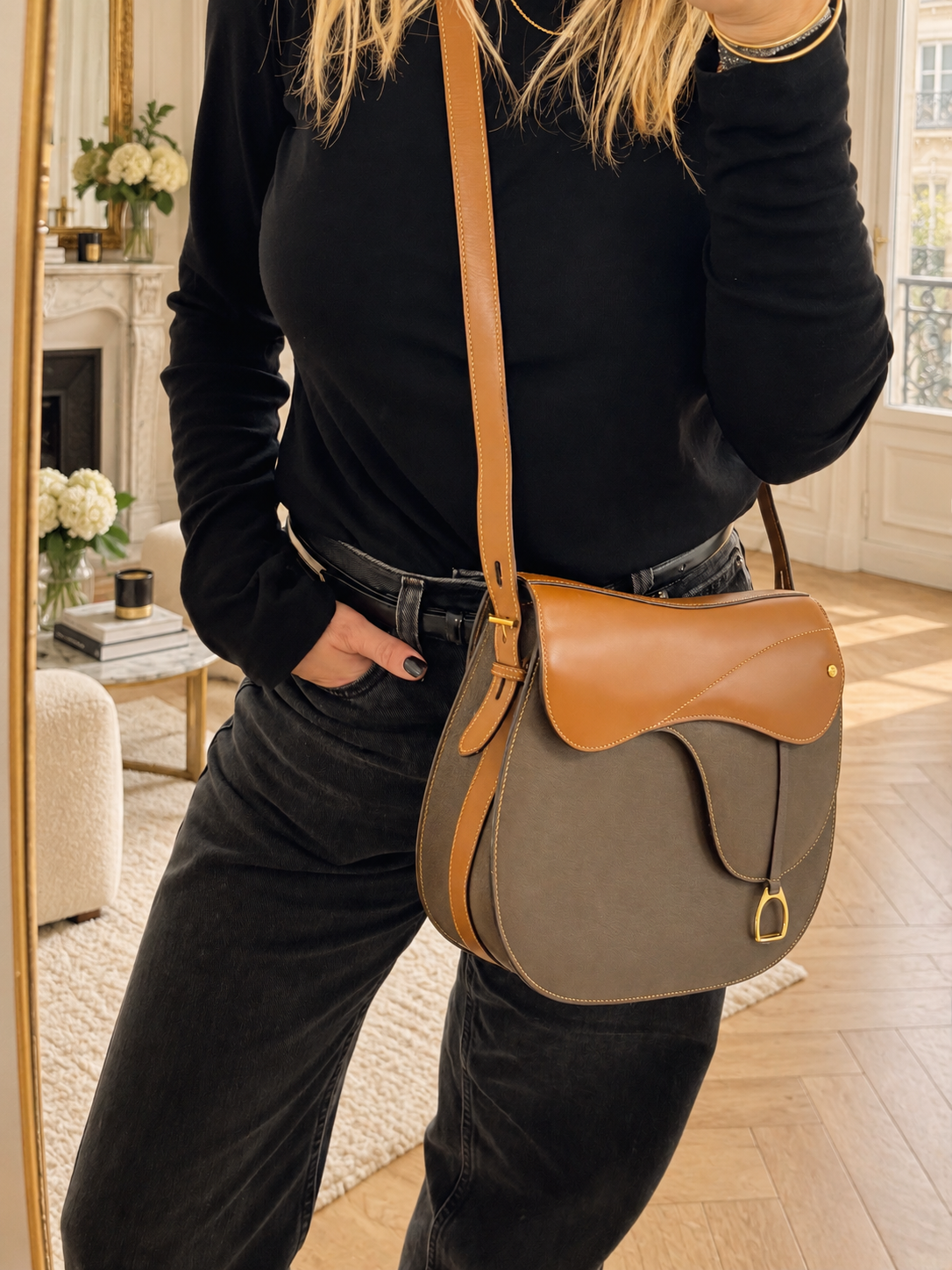 GUCCI Sac Saddle MM
