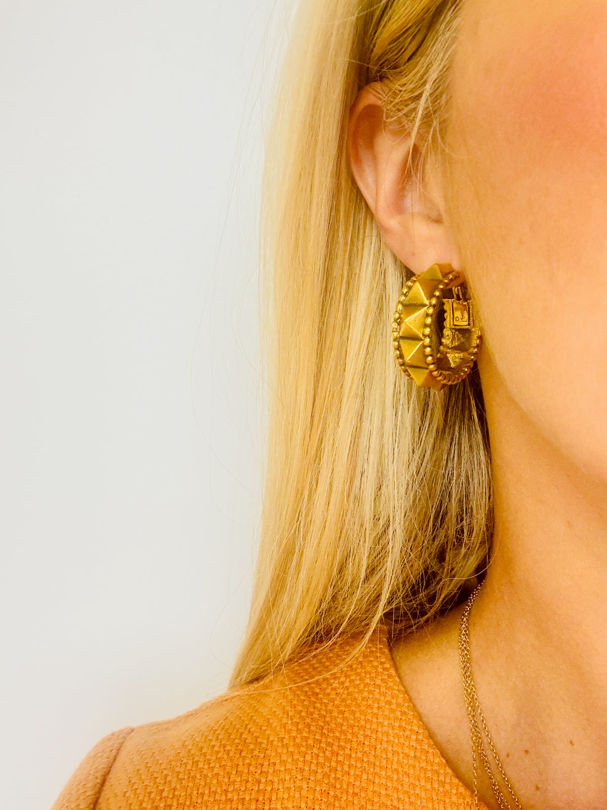 Boucles d'oreilles YVES SAINT LAURENT