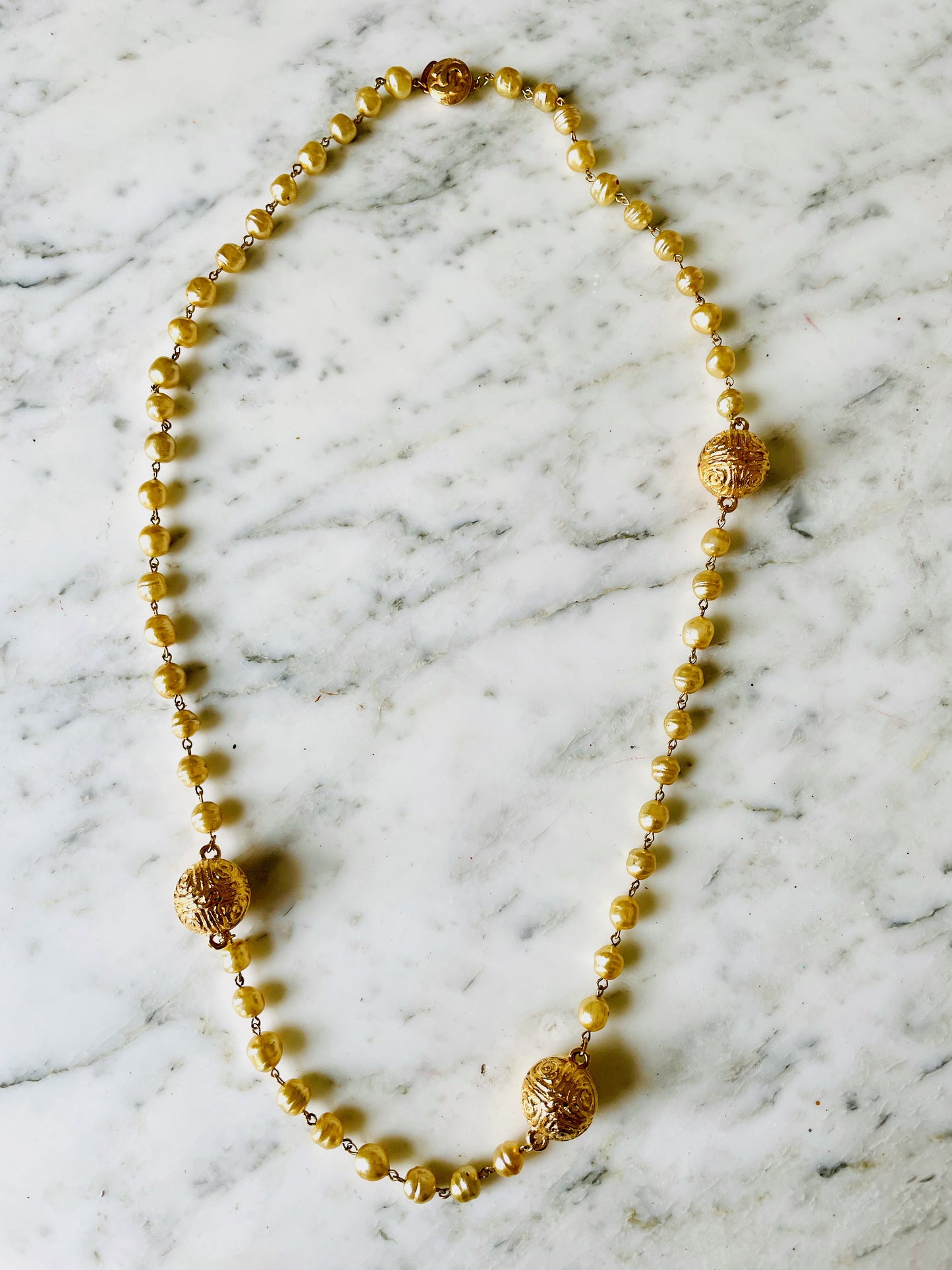 CHANEL Sautoir 1985