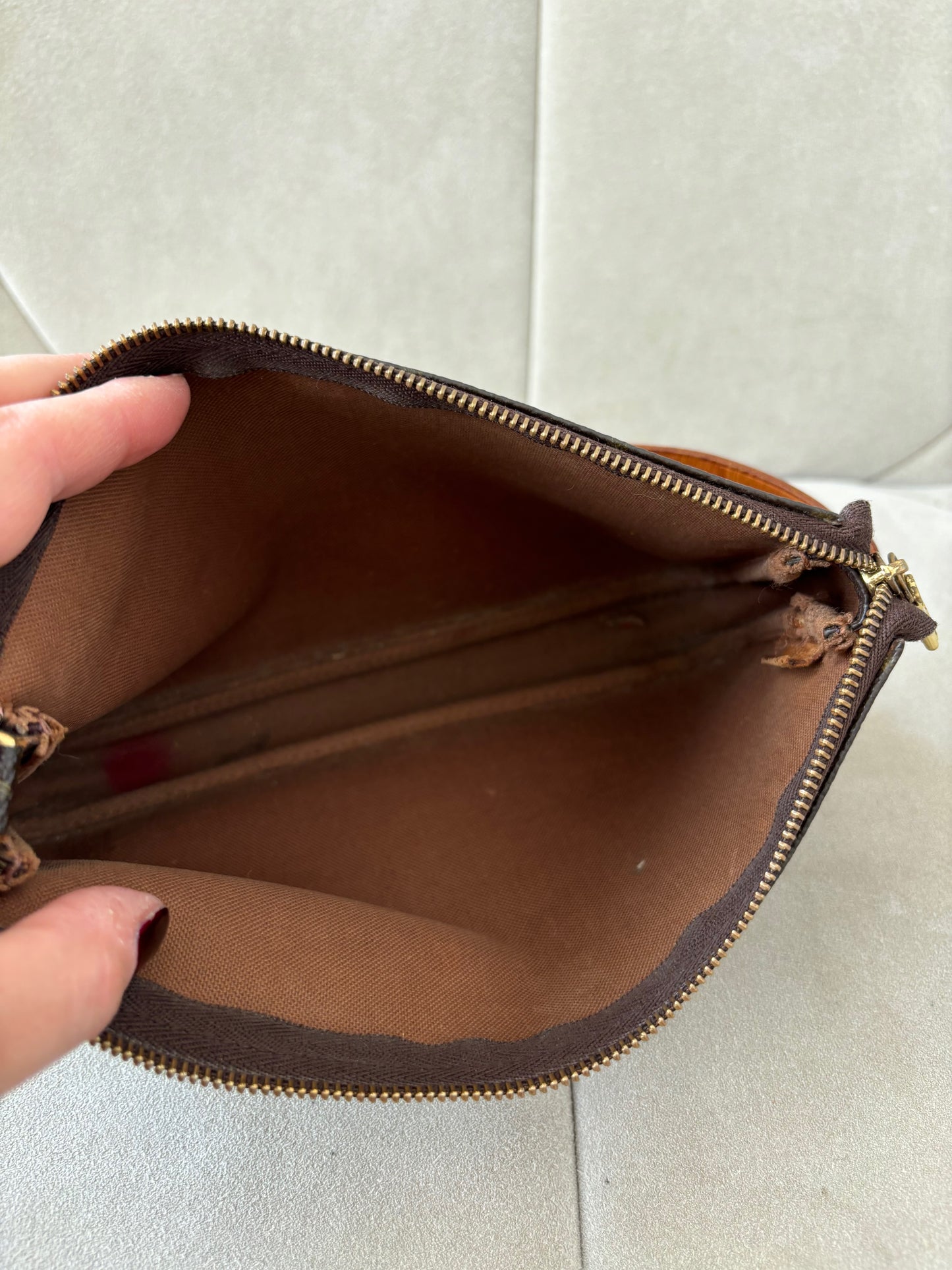 LOUIS VUITTON Sac Pochette Accessoire