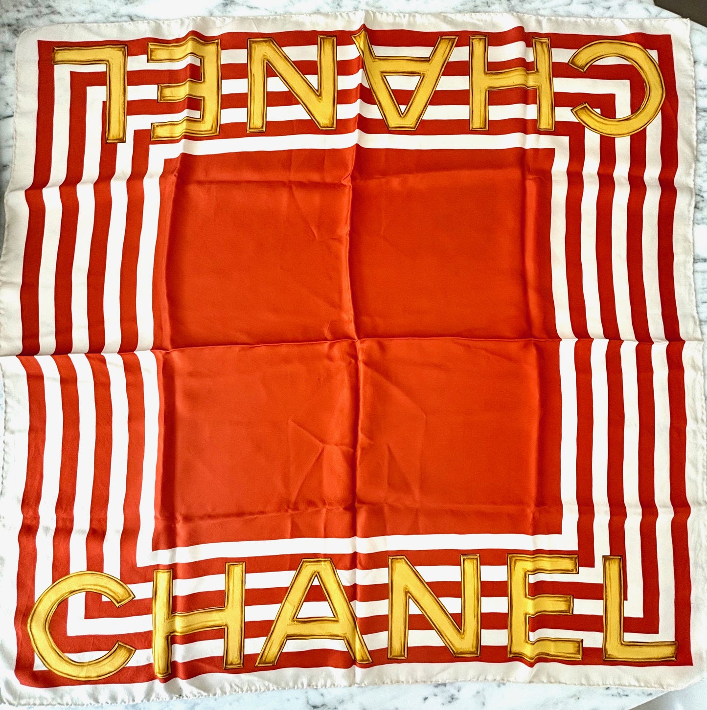 Foulard en soie CHANEL