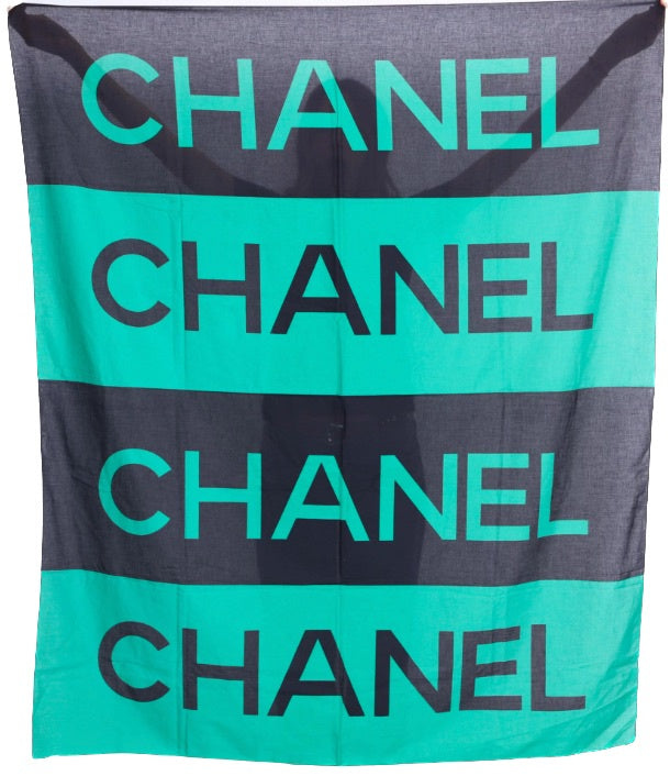 CHANEL Grand paréo