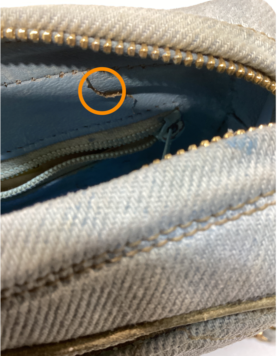 CHANEL Sac Camera Denim