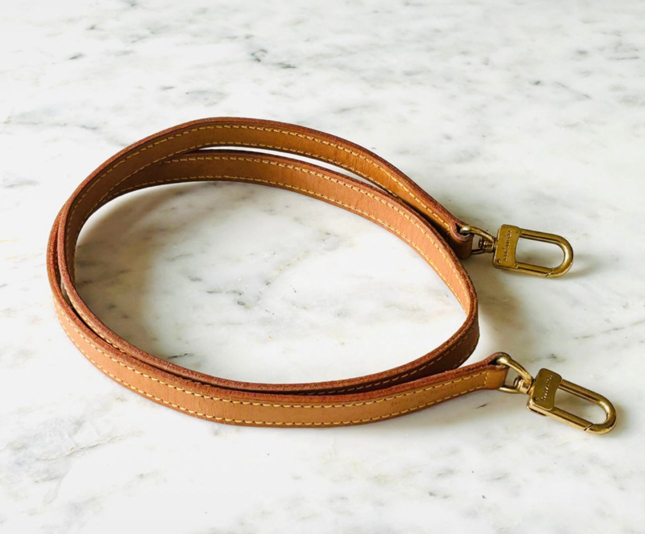 LOUIS VUITTON Bandoulière