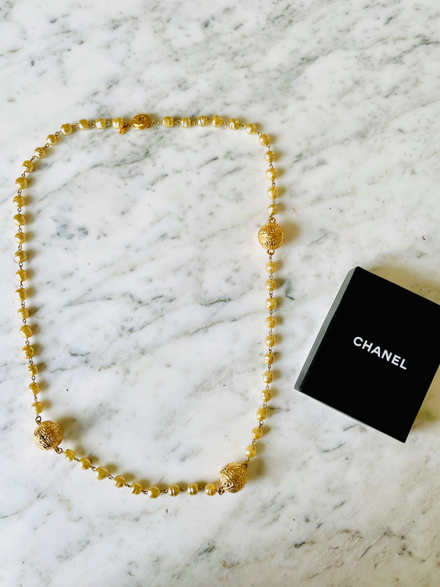 CHANEL Sautoir 1985