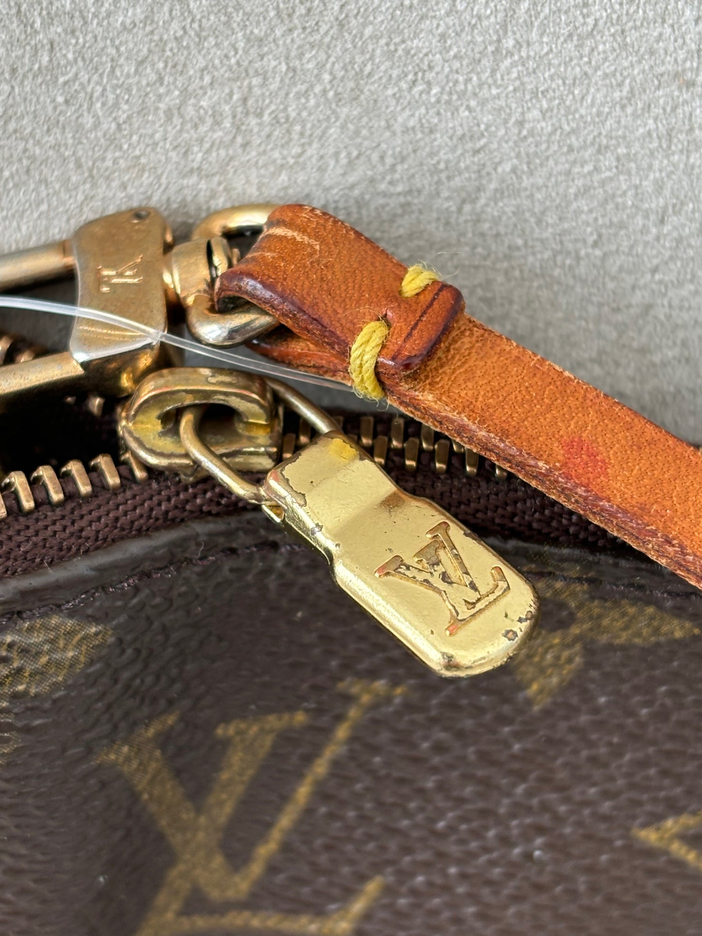 LOUIS VUITTON Sac Pochette Accessoire