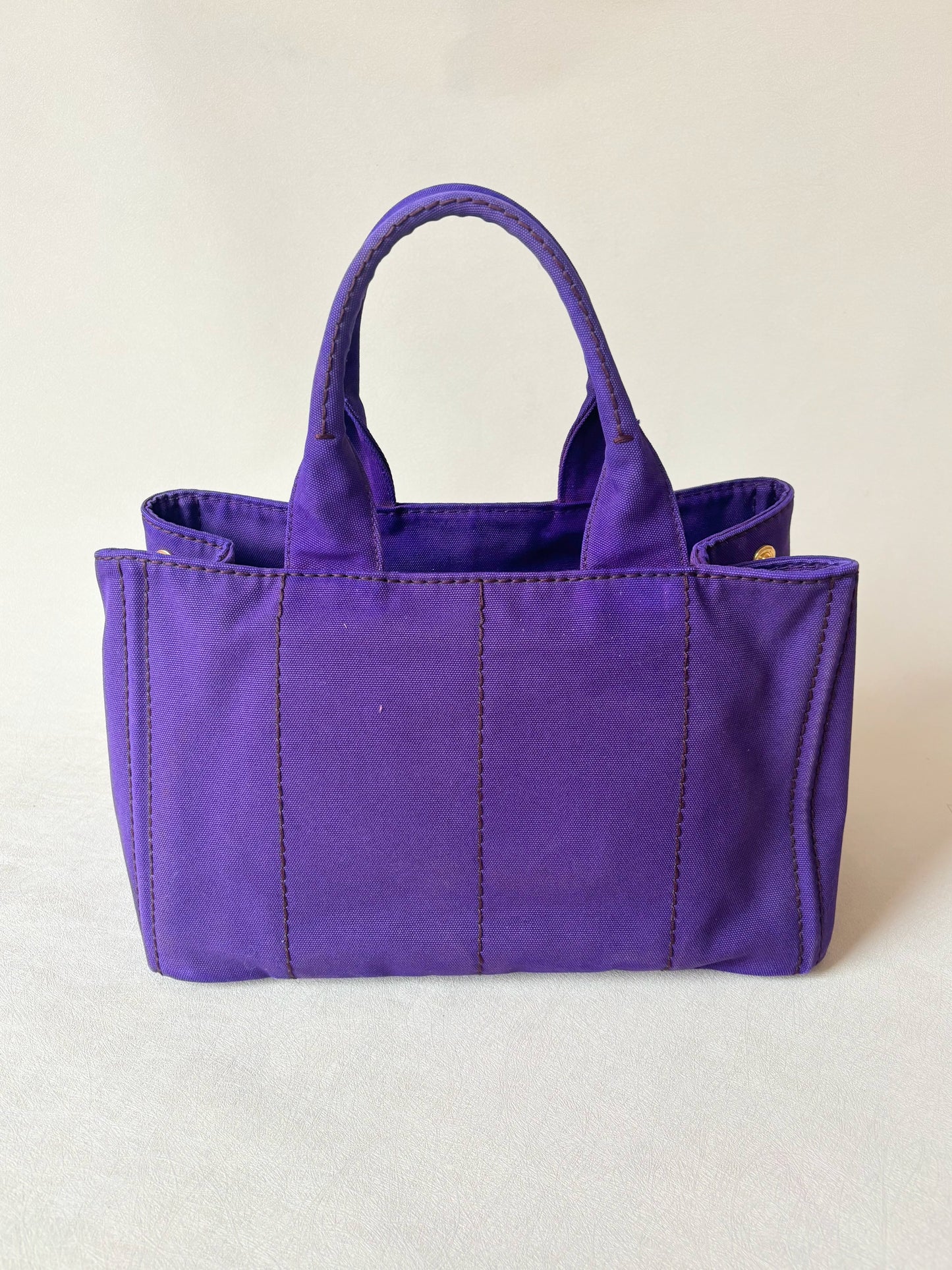 PRADA Sac Canapa