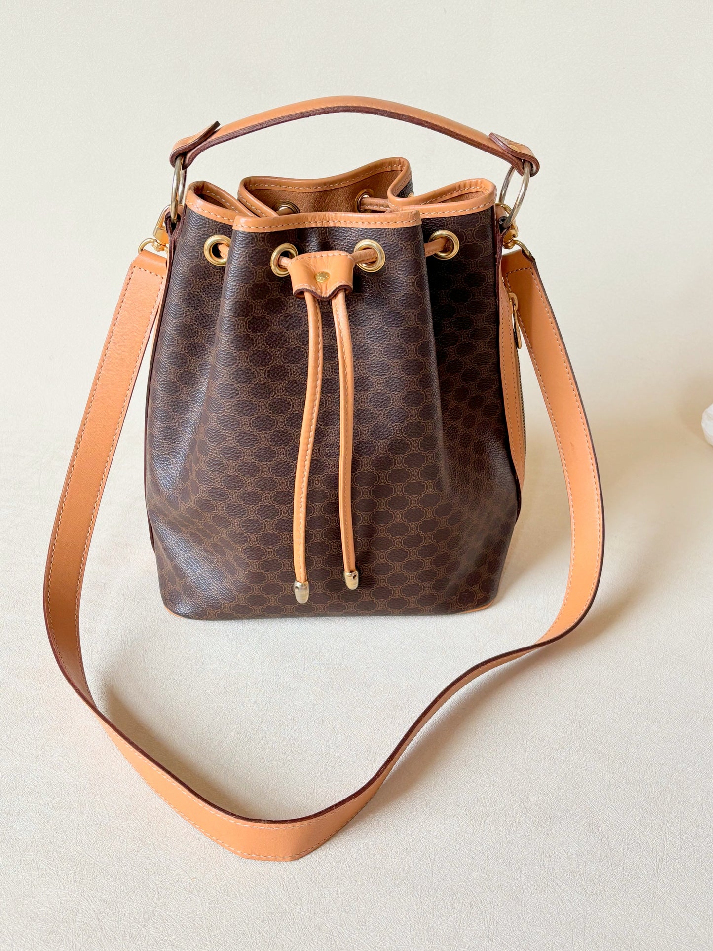 CÉLINE Sac Clara