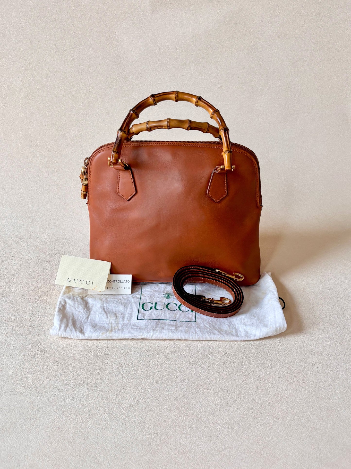 GUCCI Sac Diana mini