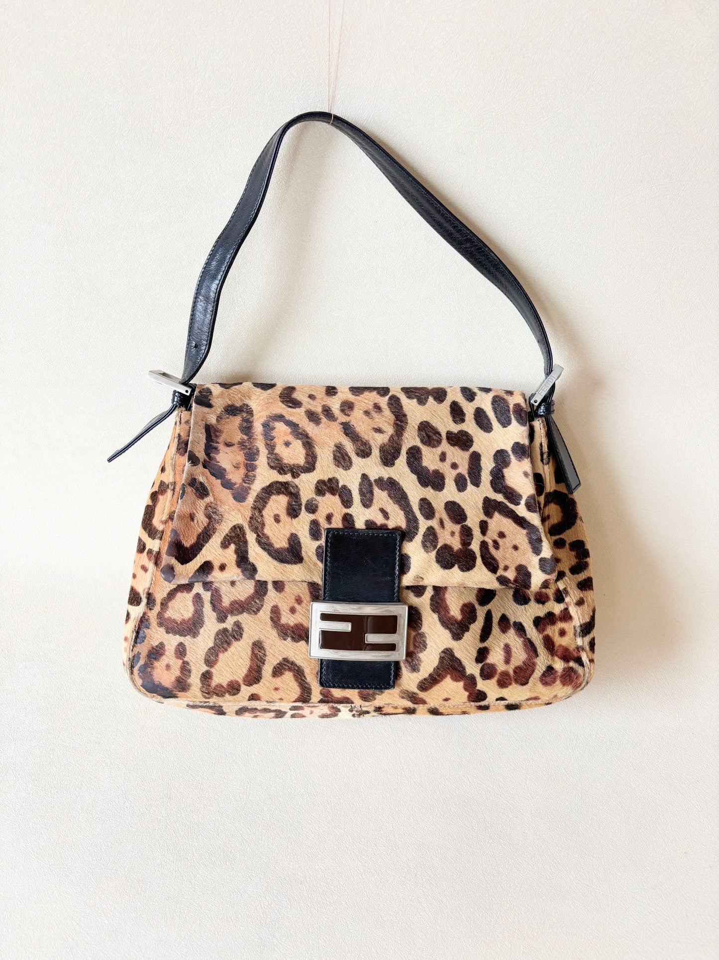 FENDI Sac Mamma Baguette Léopard