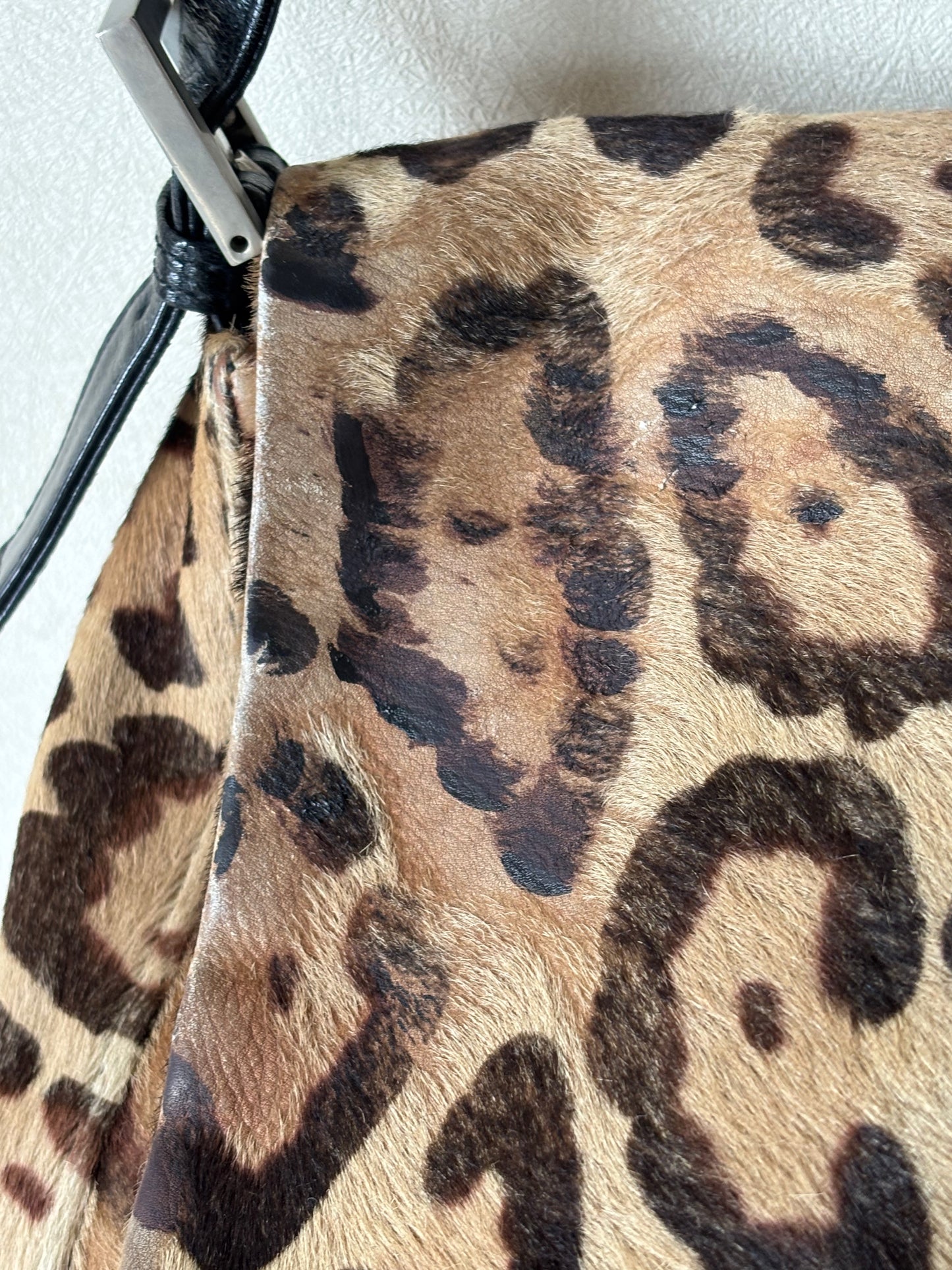 FENDI Sac Mamma Baguette Léopard