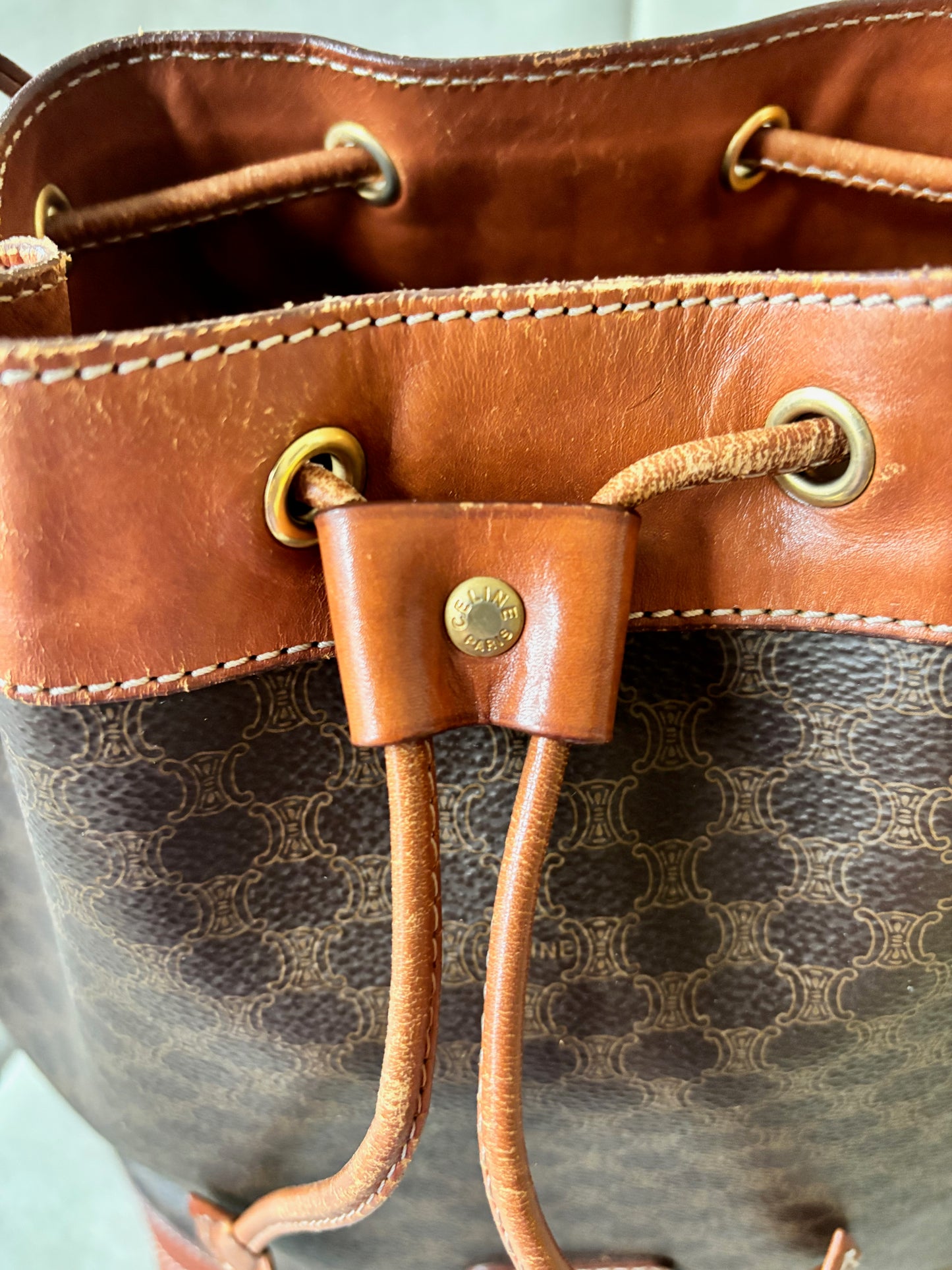 CÉLINE Sac Seau Triomphe