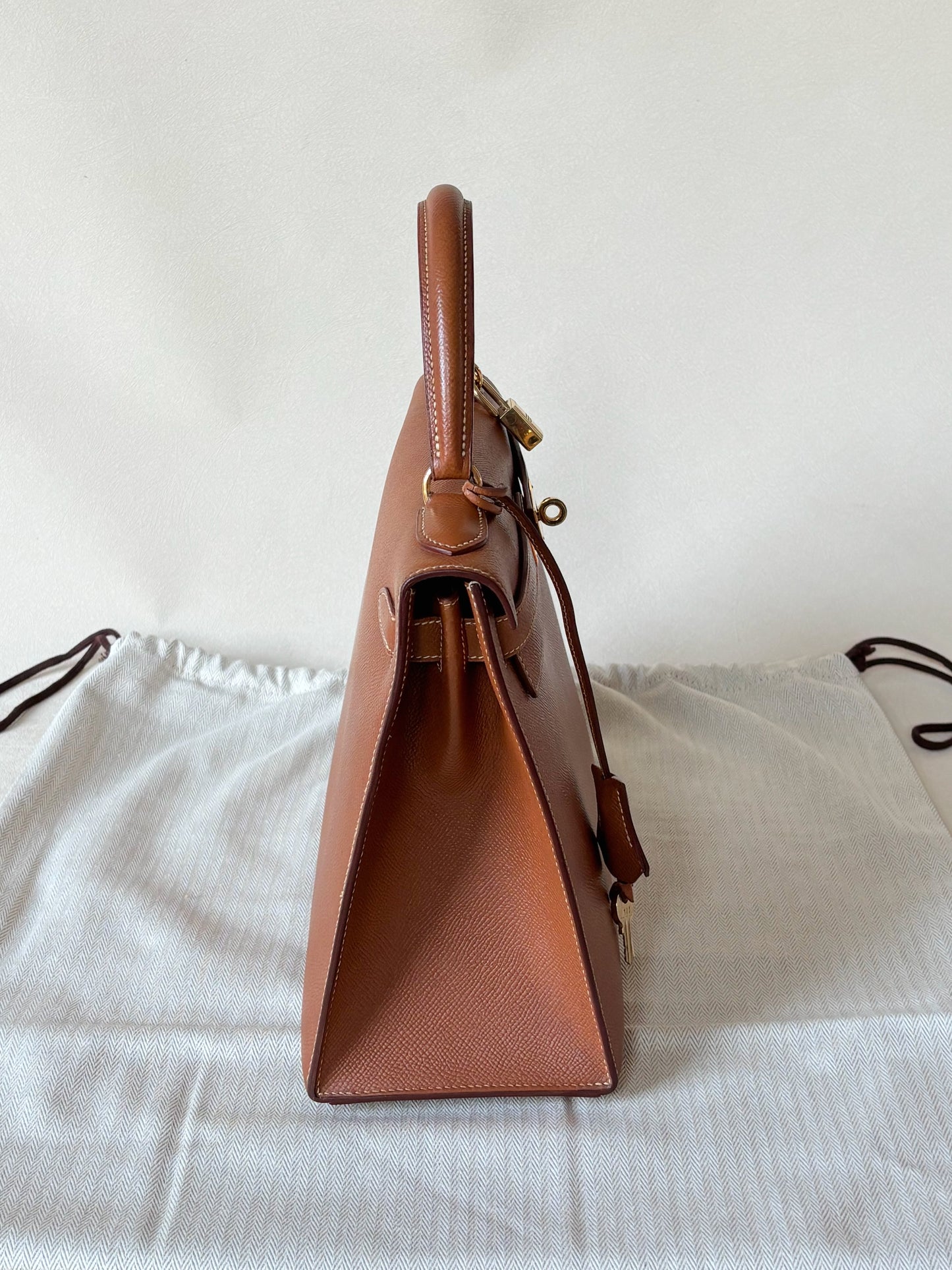 HERMÈS Sac Kelly 28