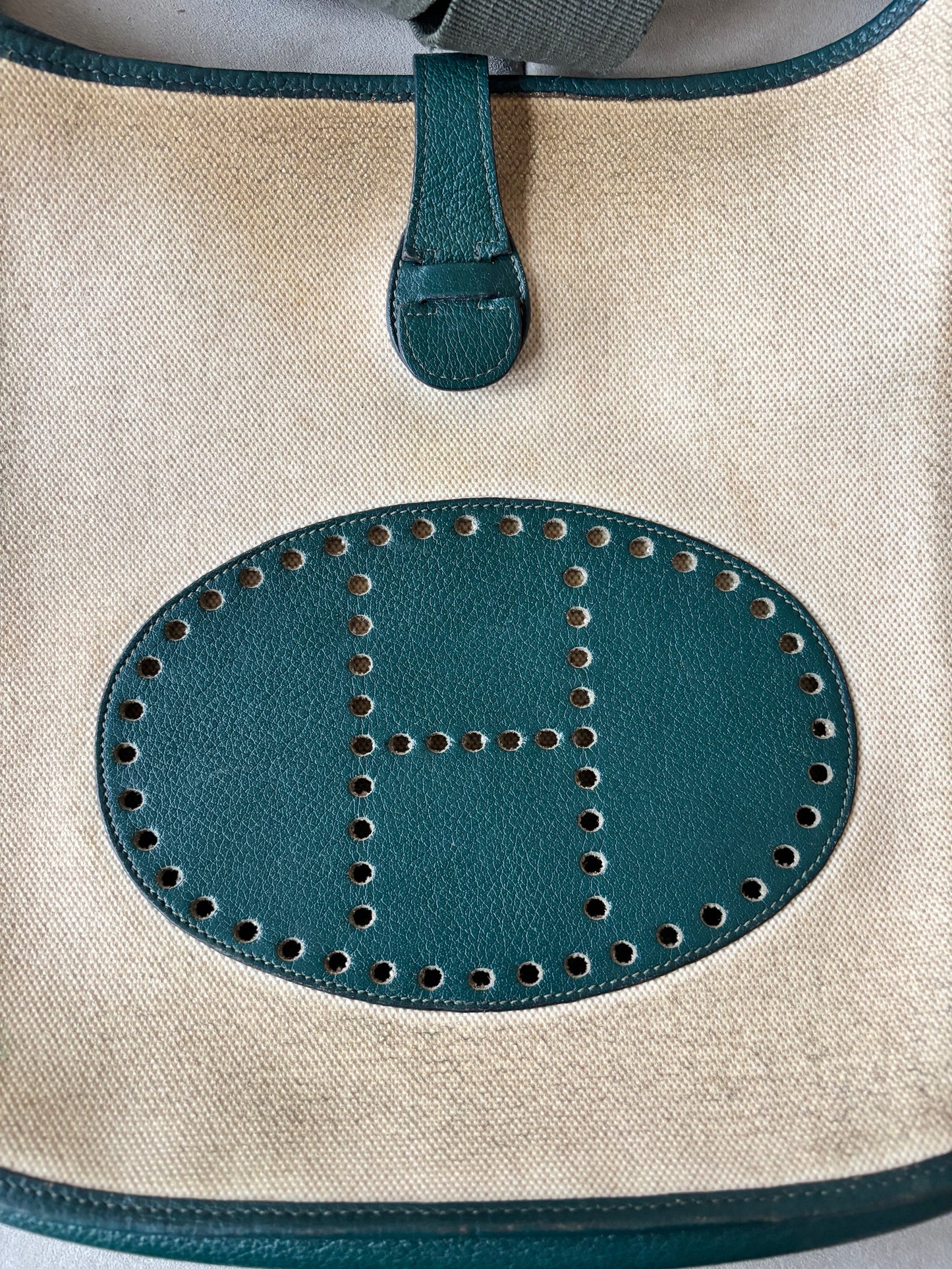 HERMÈS Sac Evelyne