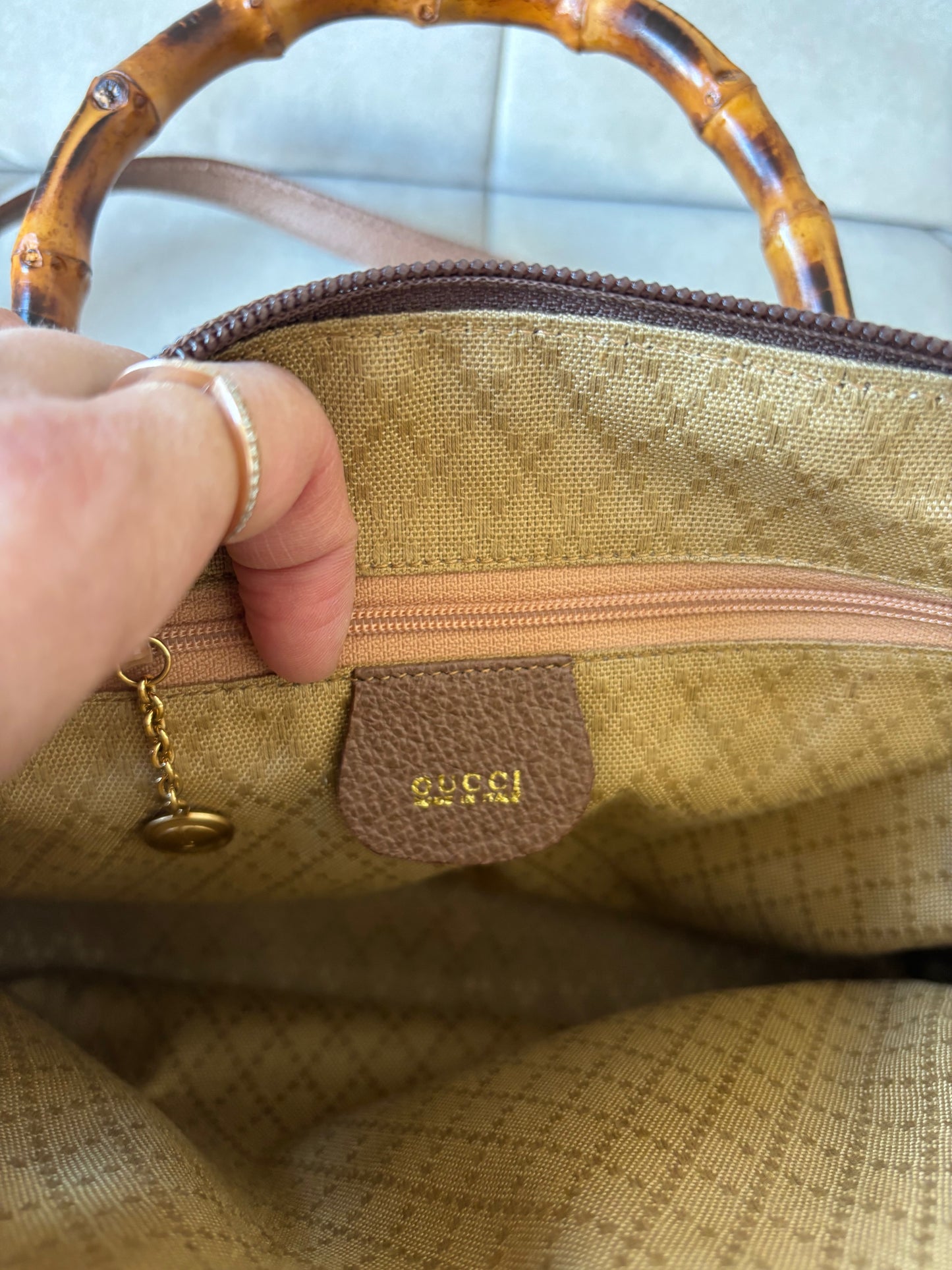 GUCCI Sac Diana mini