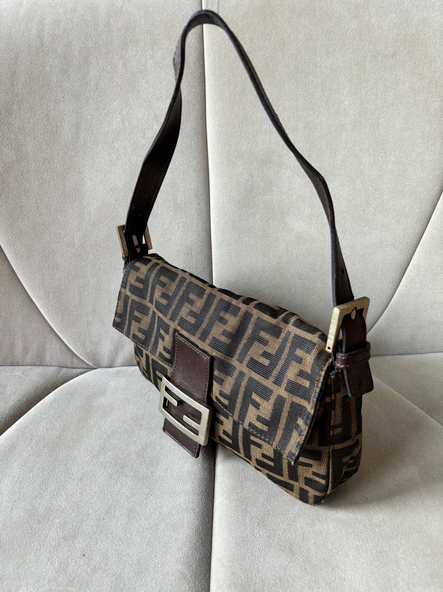 FENDI Sac Baguette