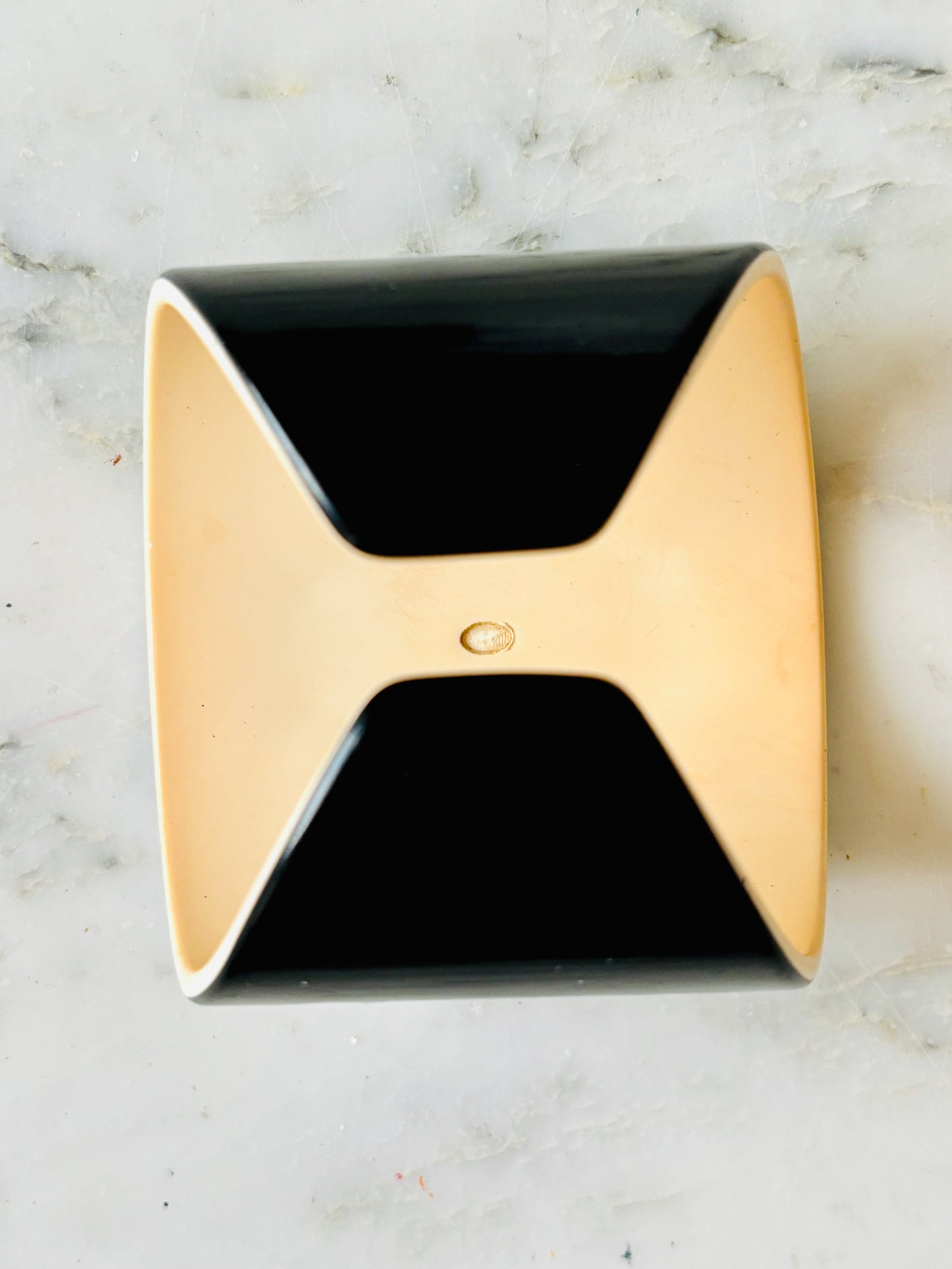 CHANEL Bracelet manchette