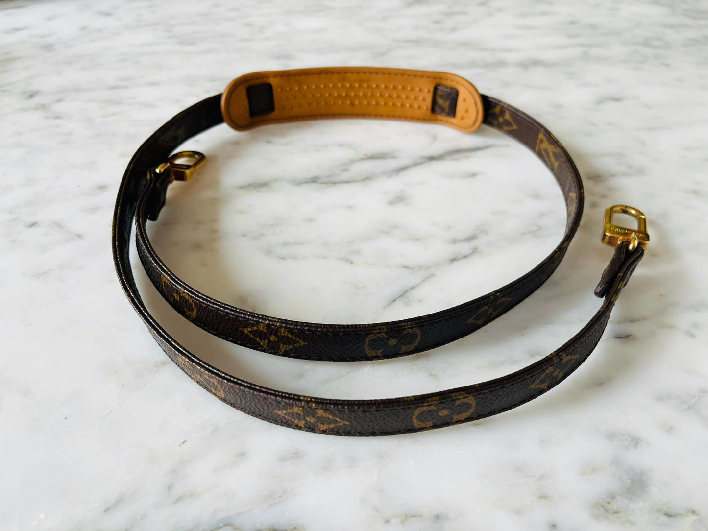 LOUIS VUITTON Bandoulière