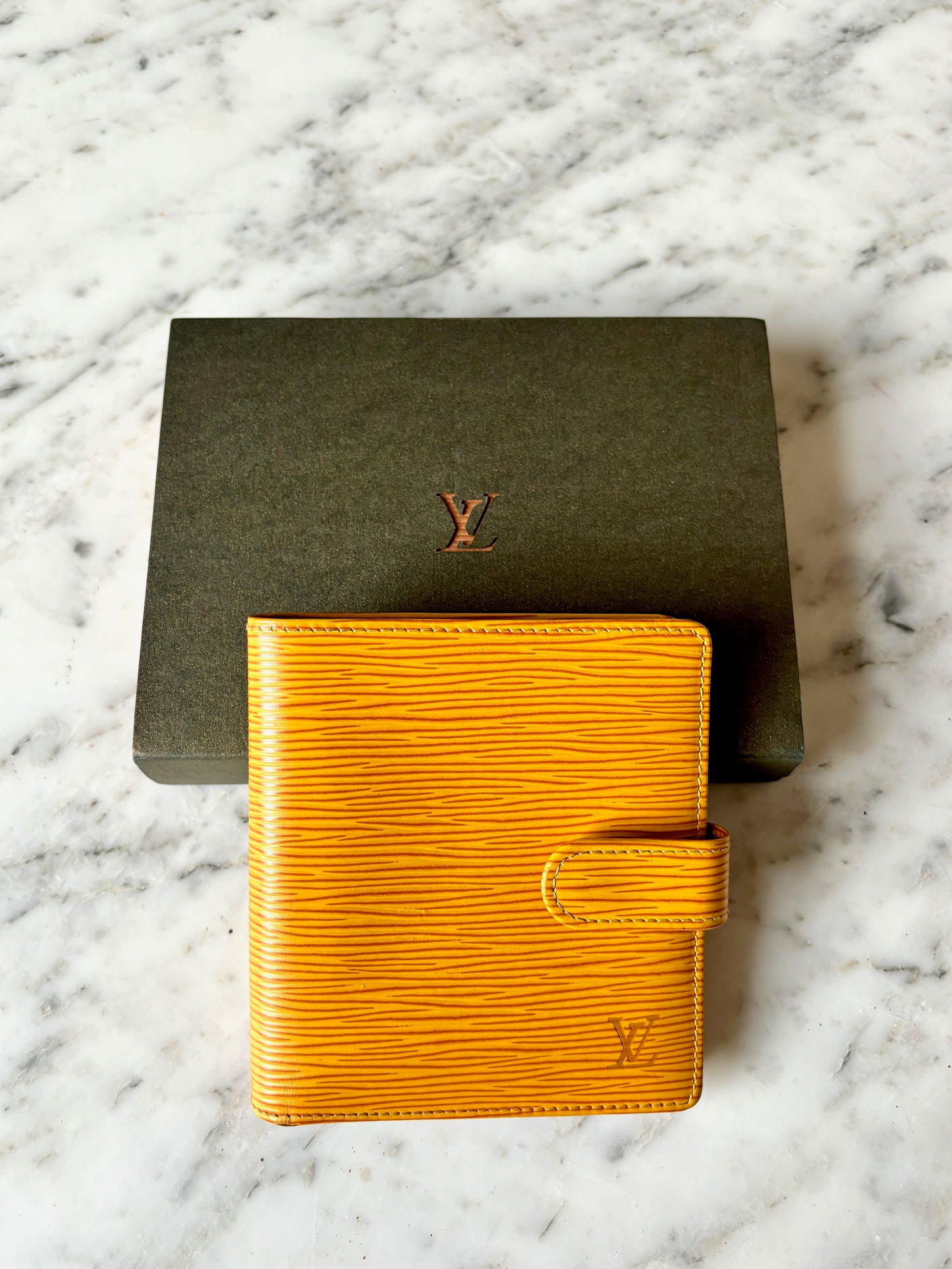 LOUIS VUITTON Portefeuille