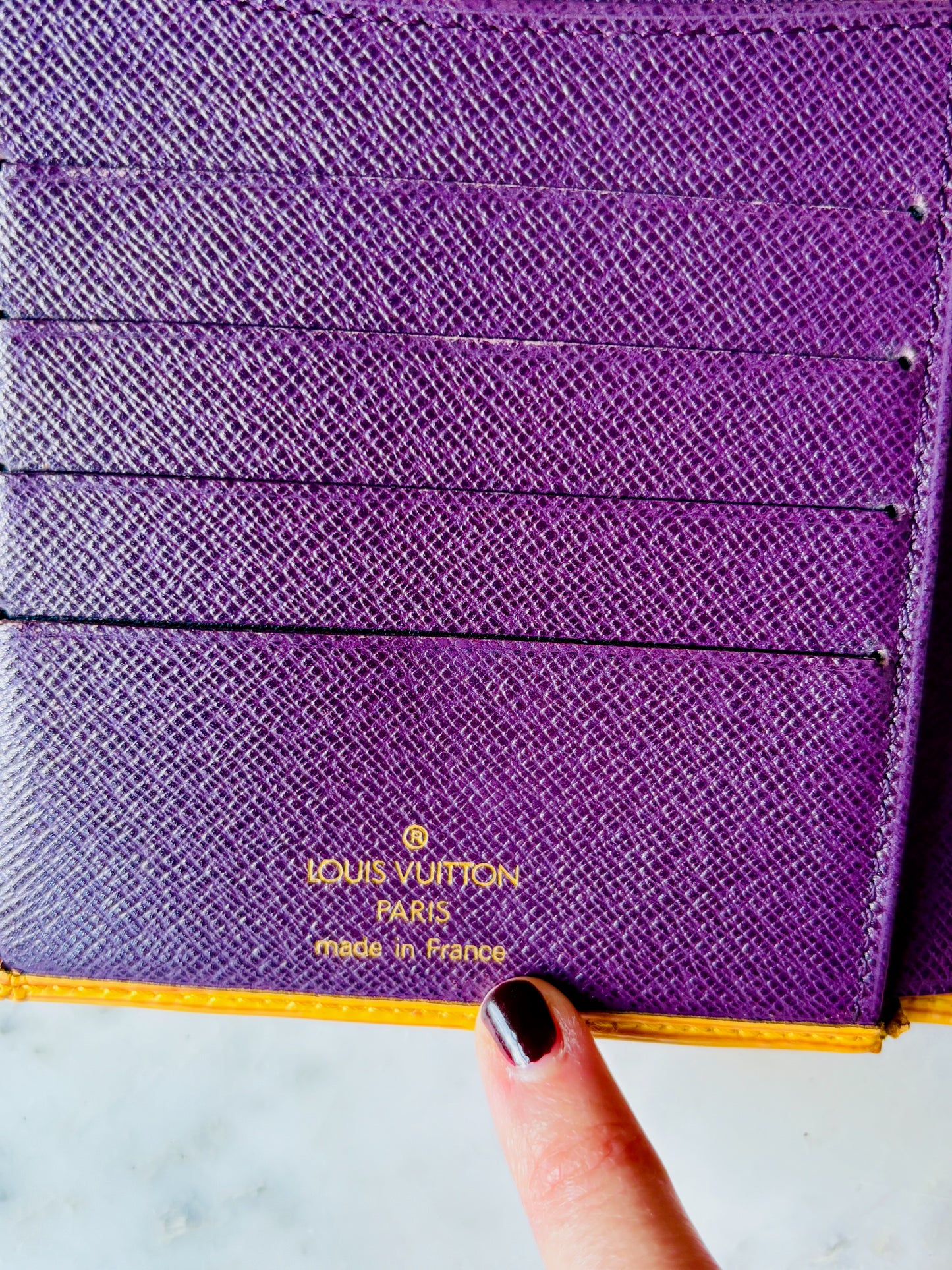 LOUIS VUITTON Portefeuille