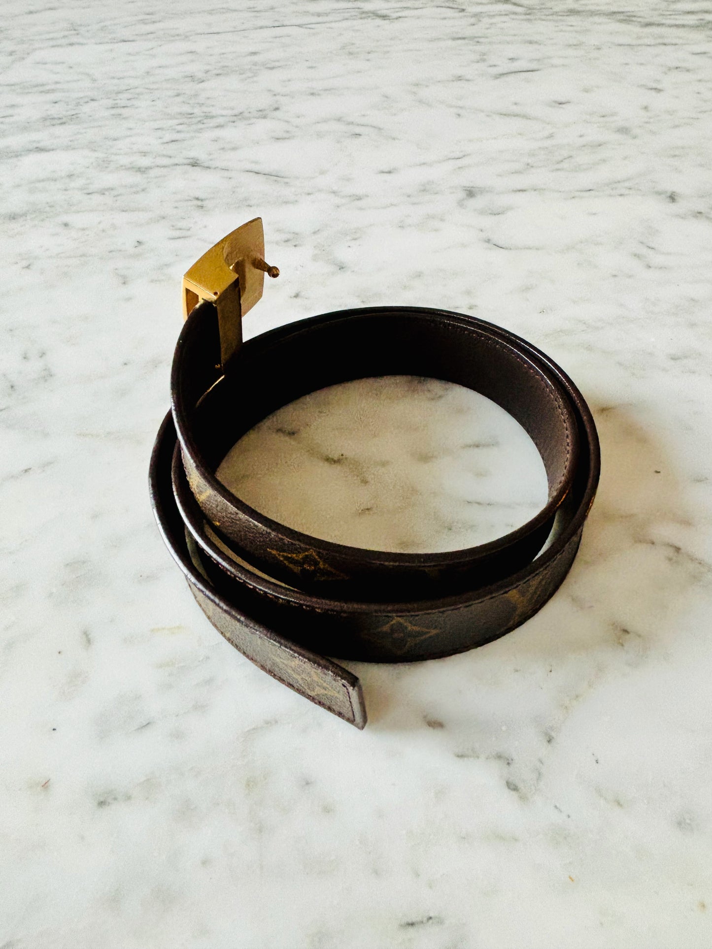 LOUIS VUITTON Ceinture