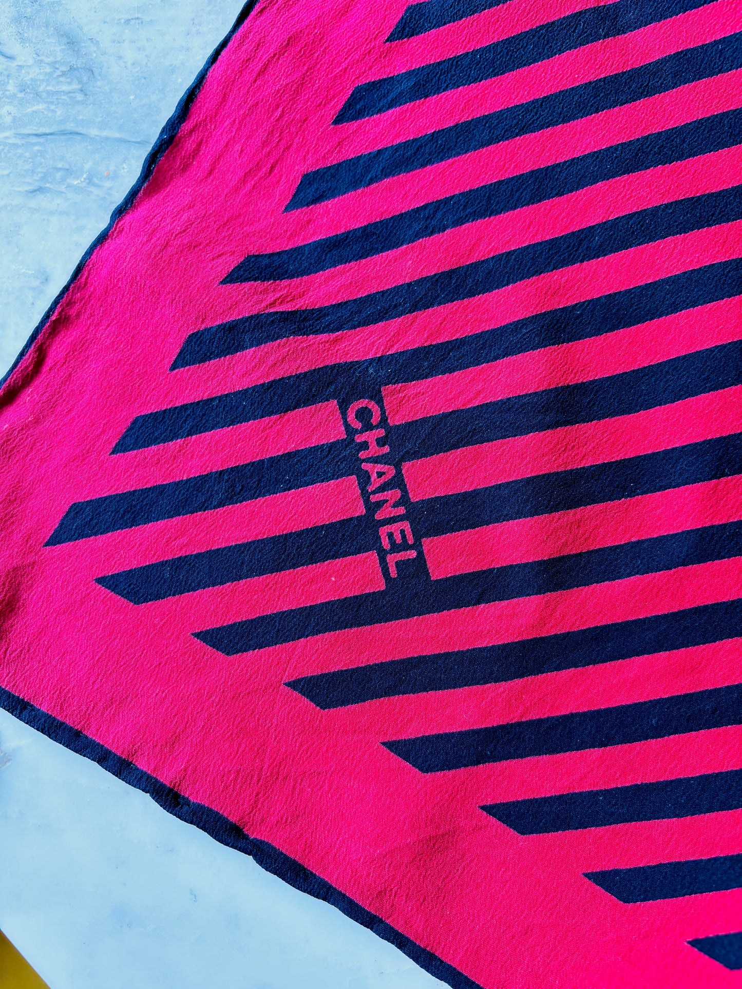 CHANEL Foulard en soie