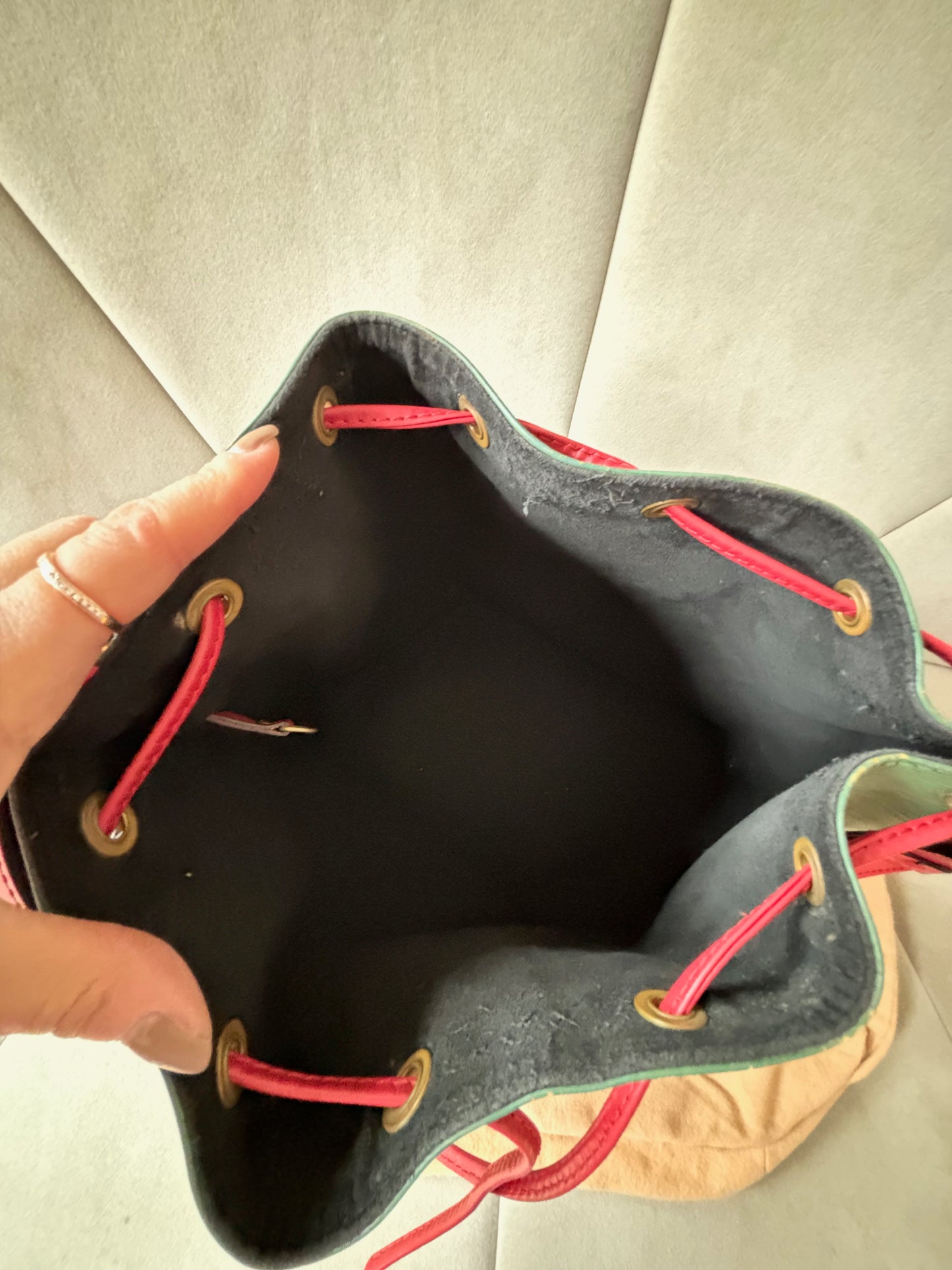 LOUIS VUITTON Sac Petit Noé