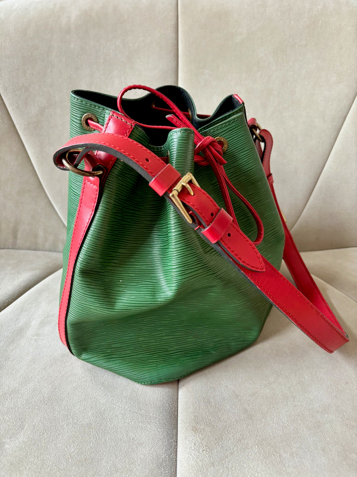 LOUIS VUITTON Sac Petit Noé