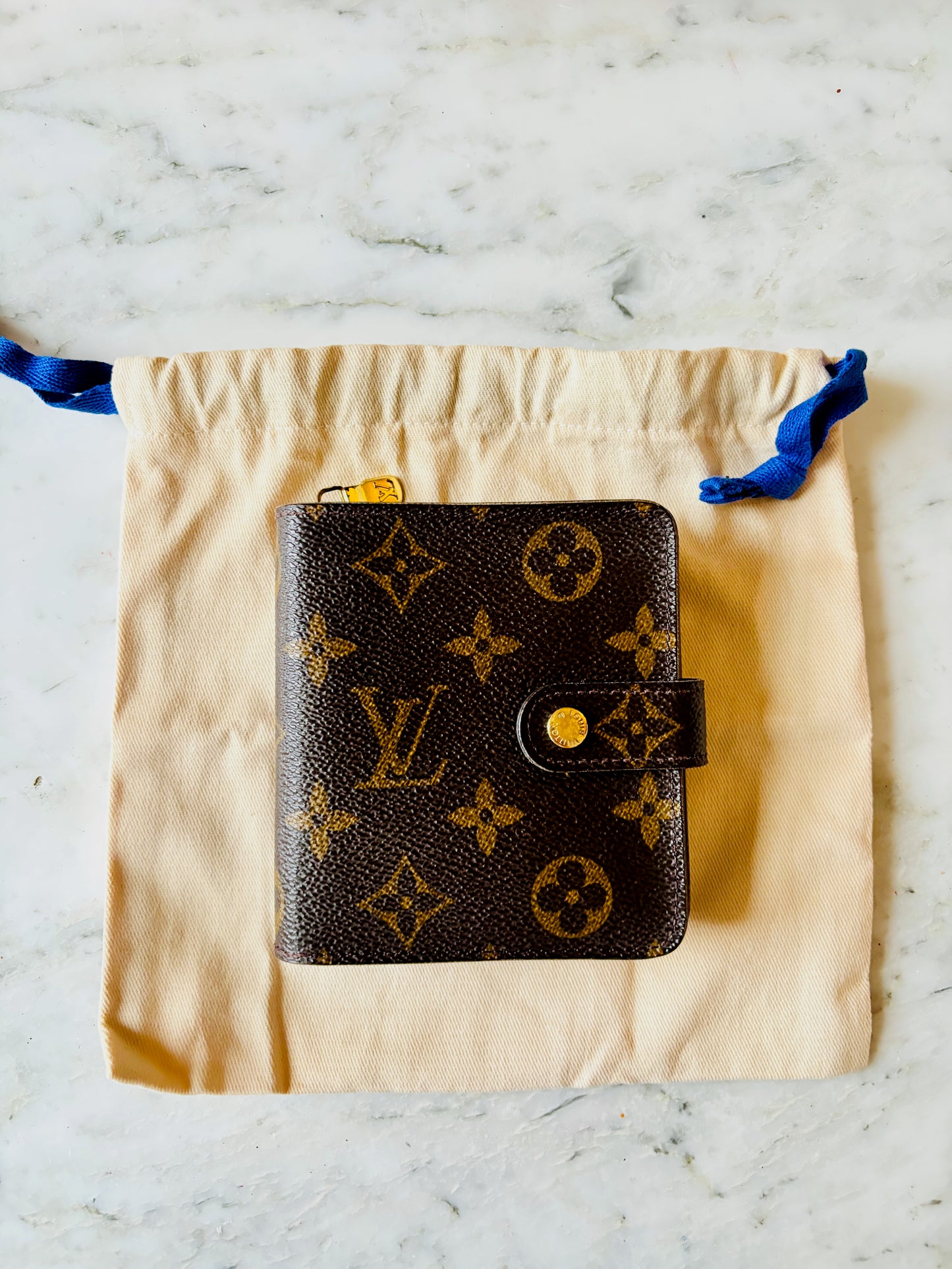 LOUIS VUITTON Portefeuille