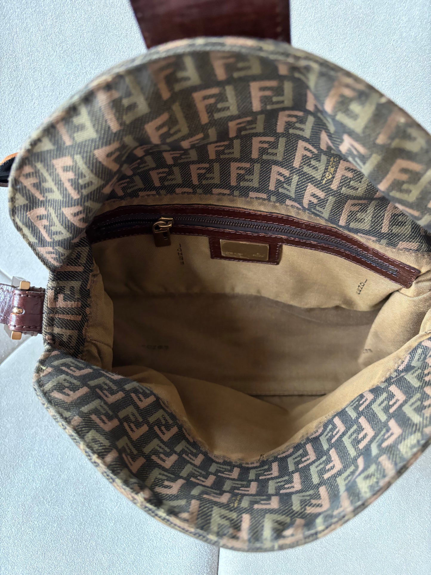 FENDI Sac Baguette