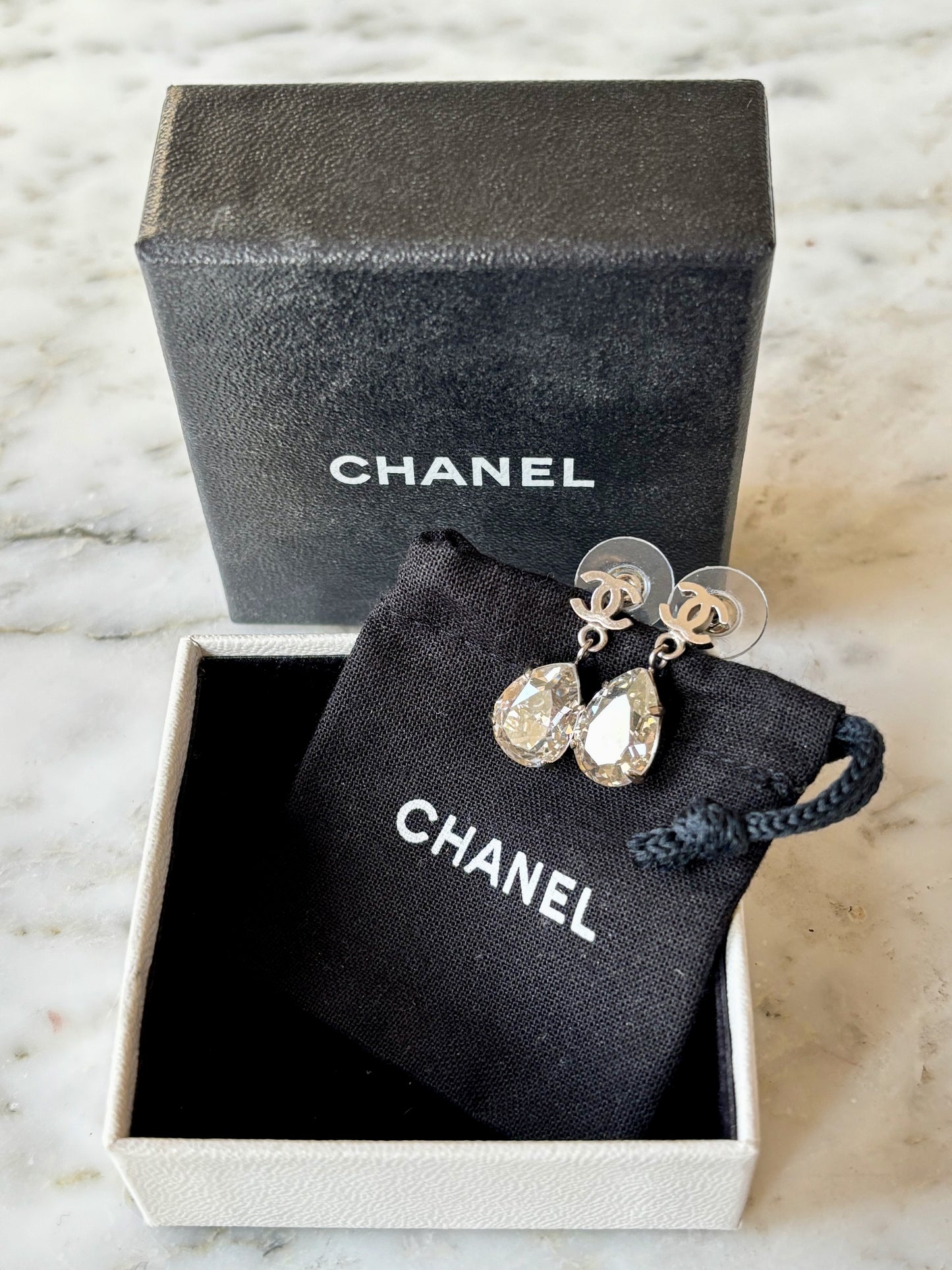 CHANEL Boucles d'oreilles