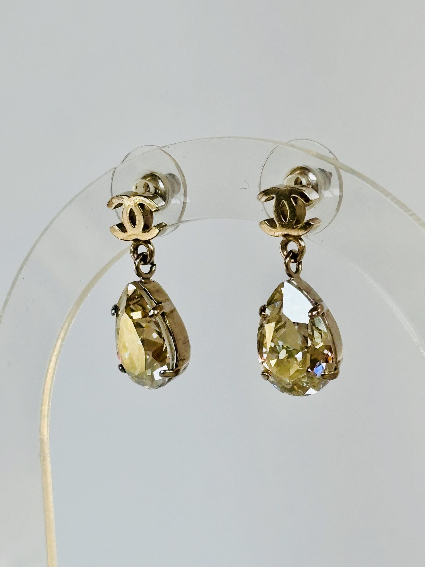 CHANEL Boucles d'oreilles