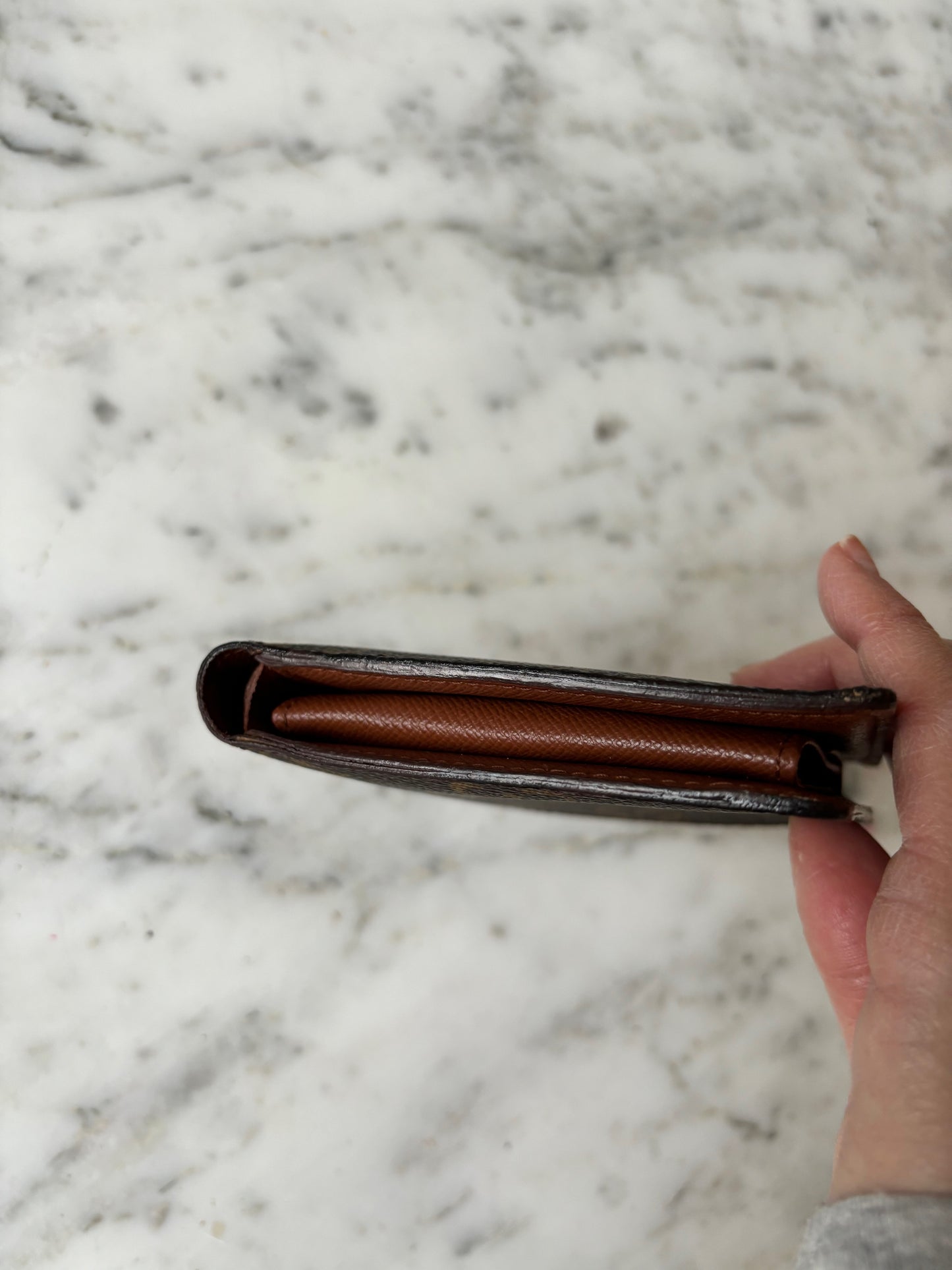 LOUIS VUITTON Portefeuille
