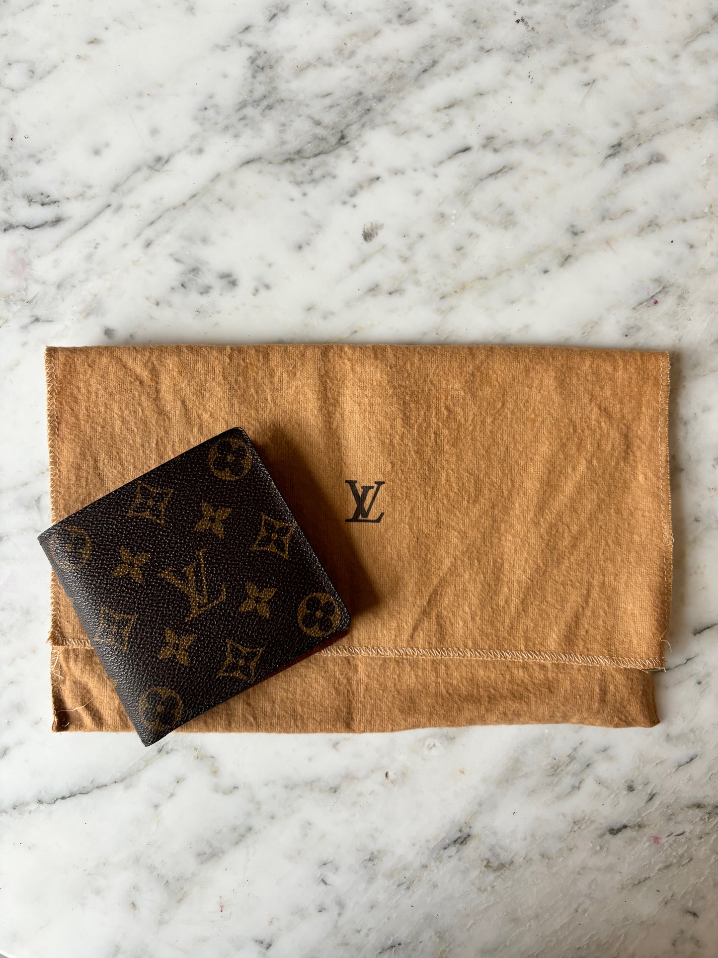 LOUIS VUITTON Portefeuille