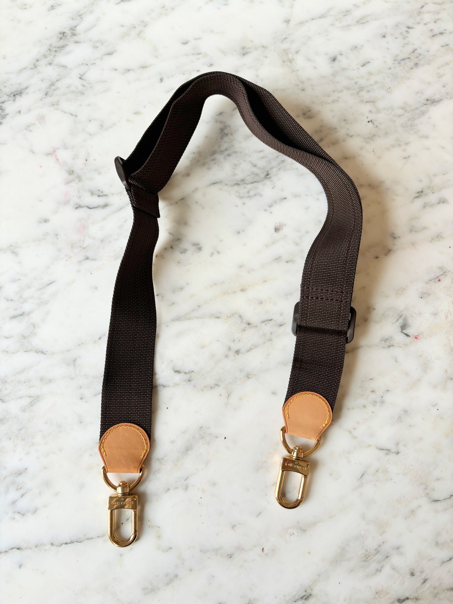 LOUIS VUITTON Bandoulière