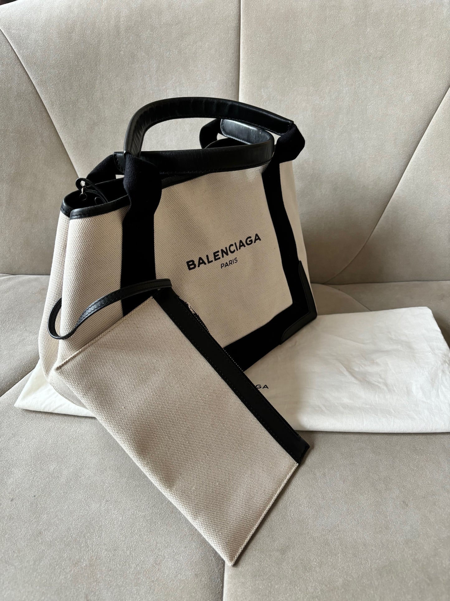 BALENCIAGA Sac cabas