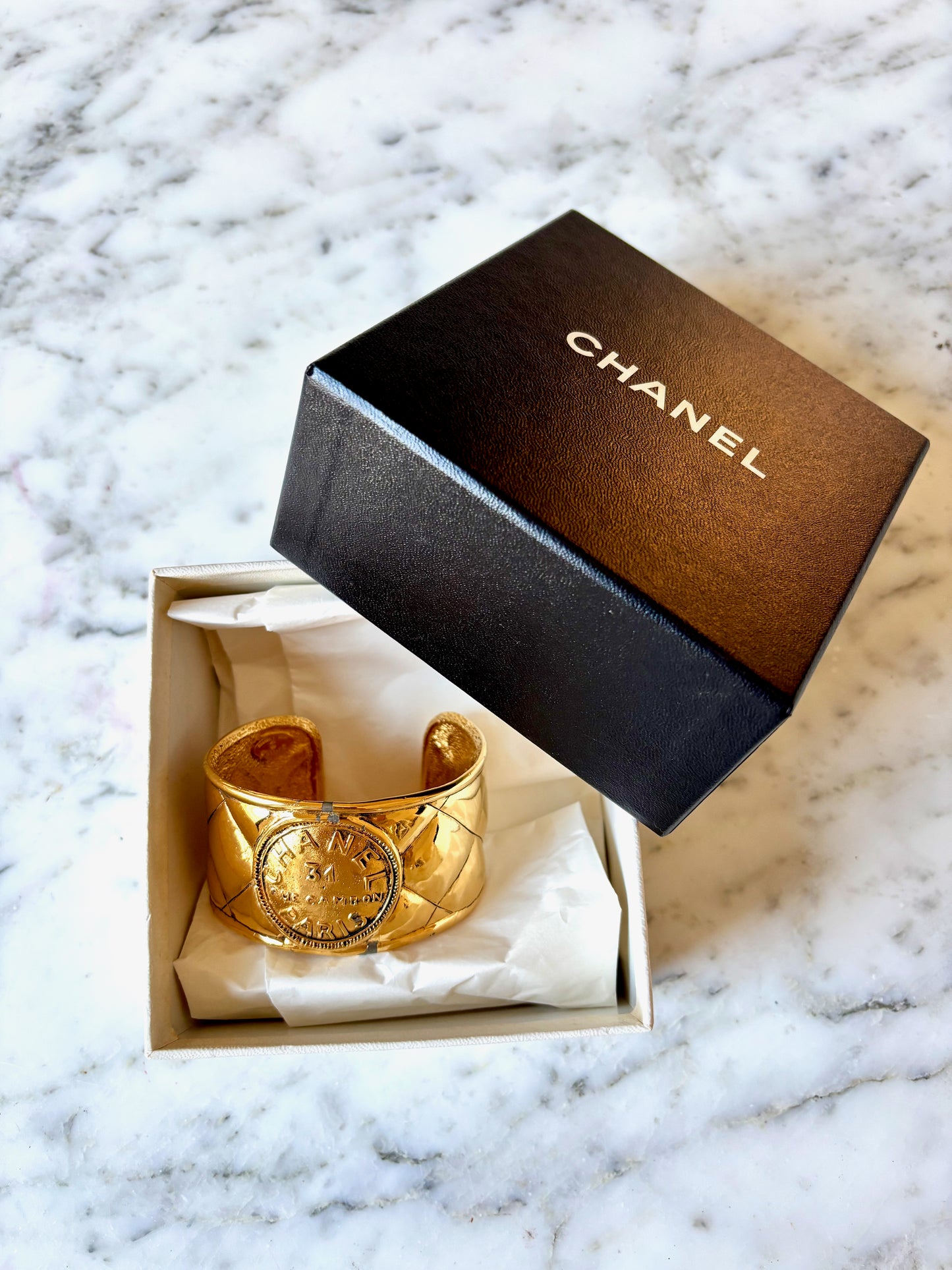 CHANEL Bracelet Manchette