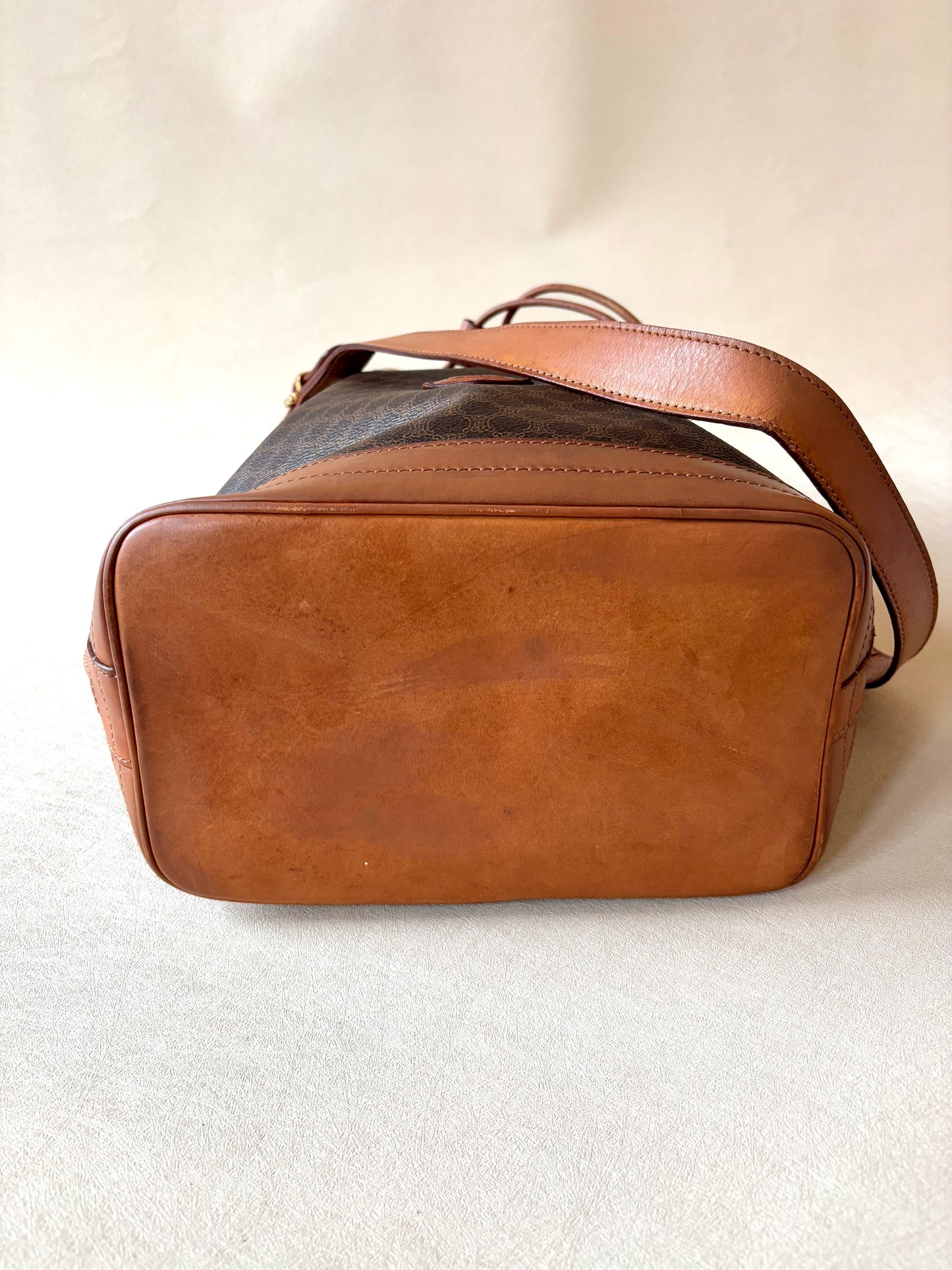 CÉLINE Sac Seau triomphe