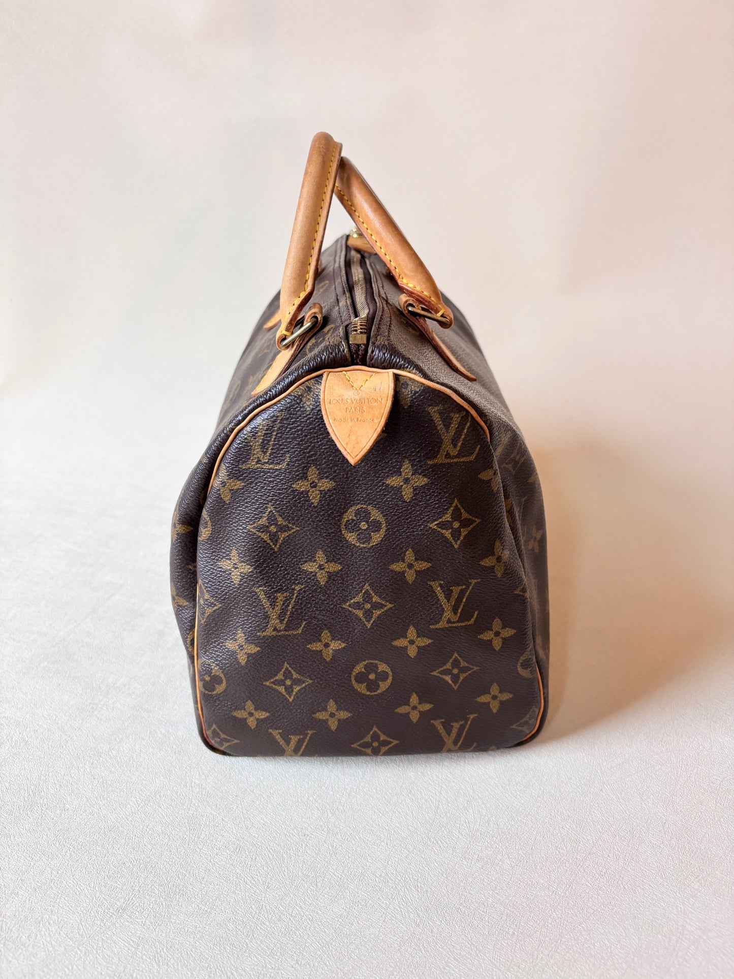 LOUIS VUITTON Speedy 30