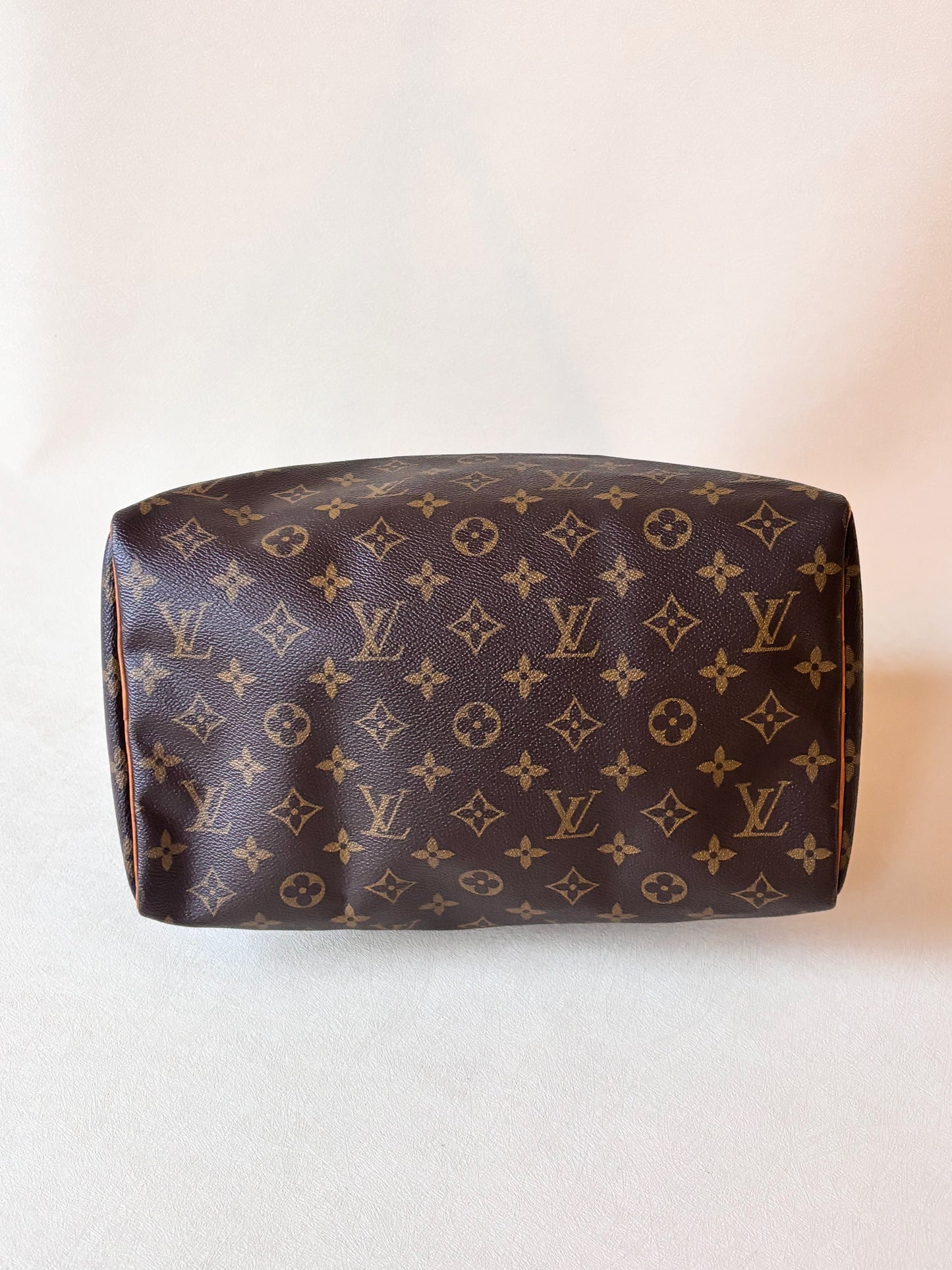 LOUIS VUITTON Speedy 30