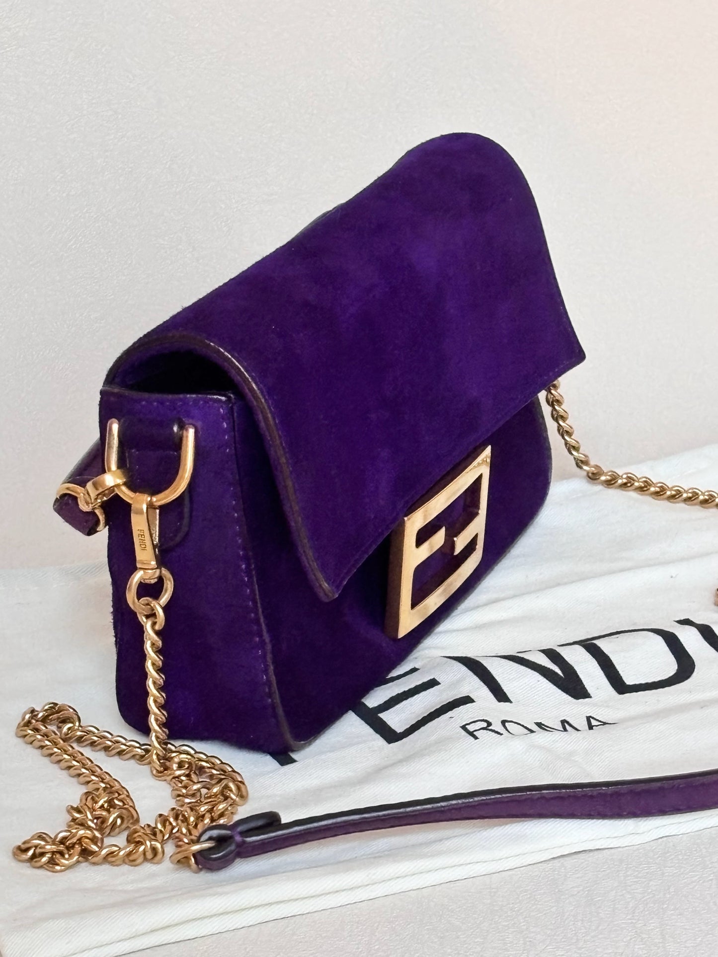 FENDI Sac Baguette Mini