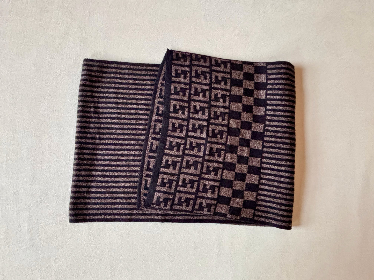 FENDI Écharpe