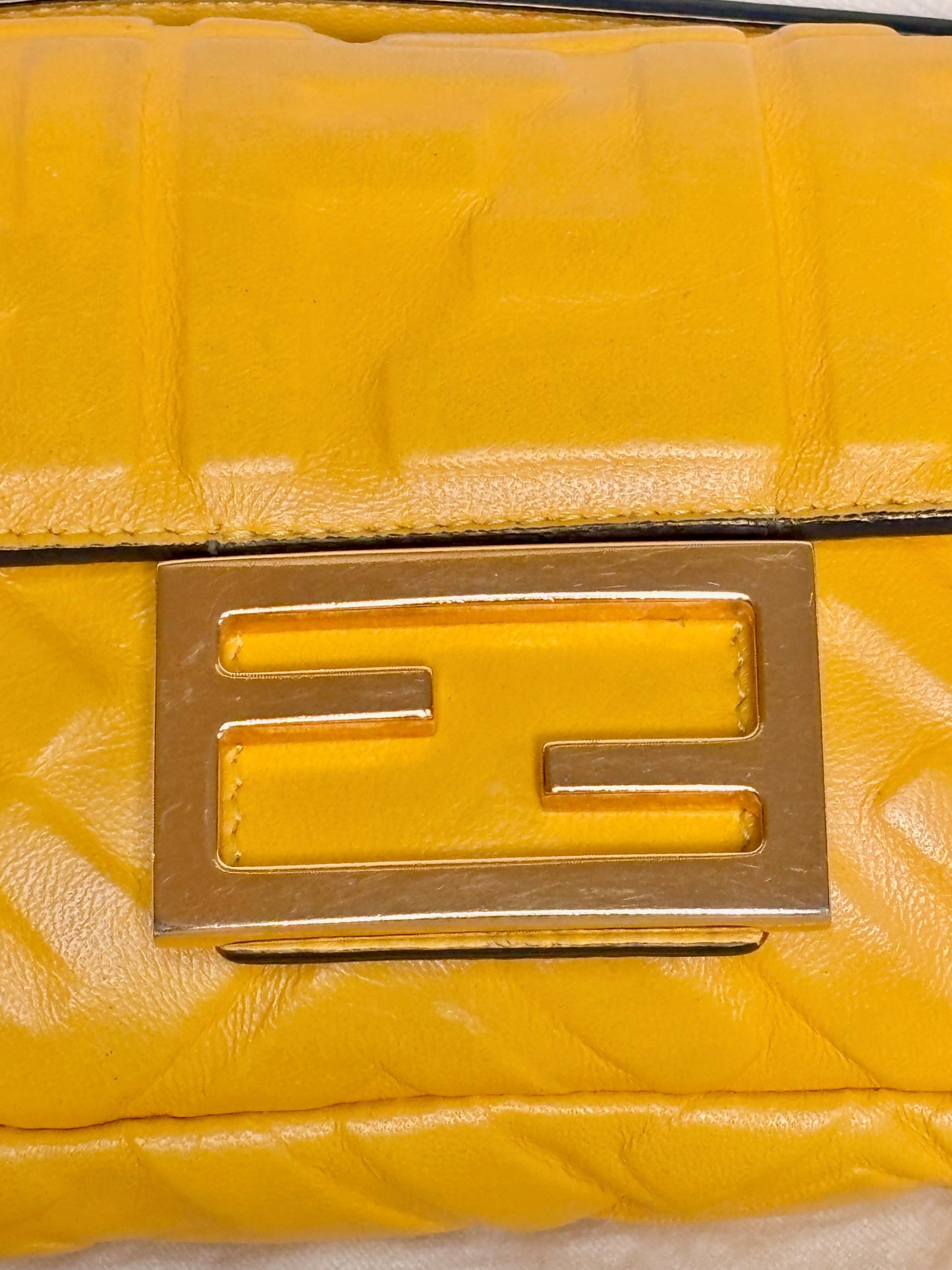 FENDI Sac Baguette Mini