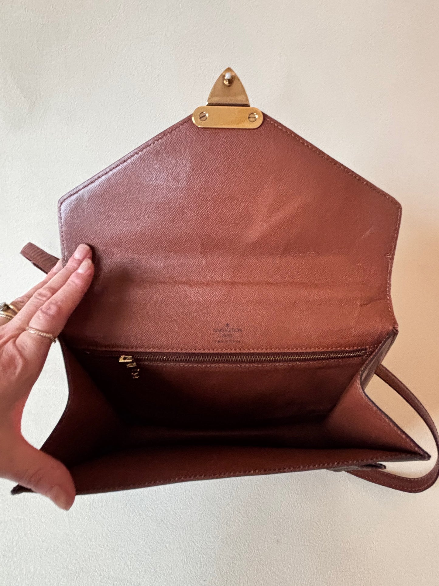 LOUIS VUITTON Sac Monceau