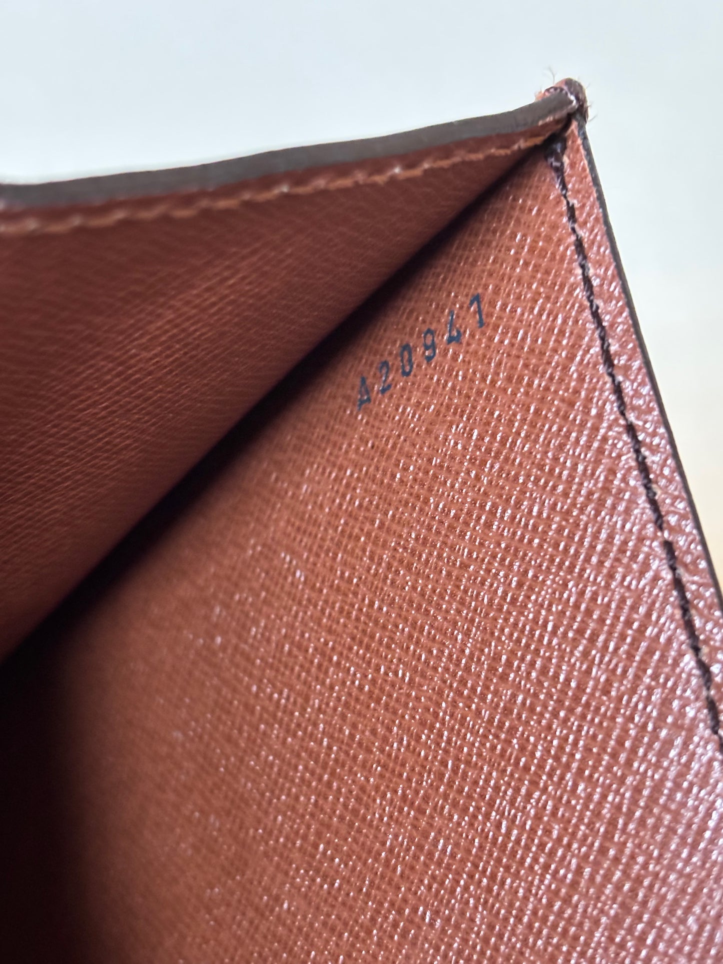 LOUIS VUITTON Sac Monceau