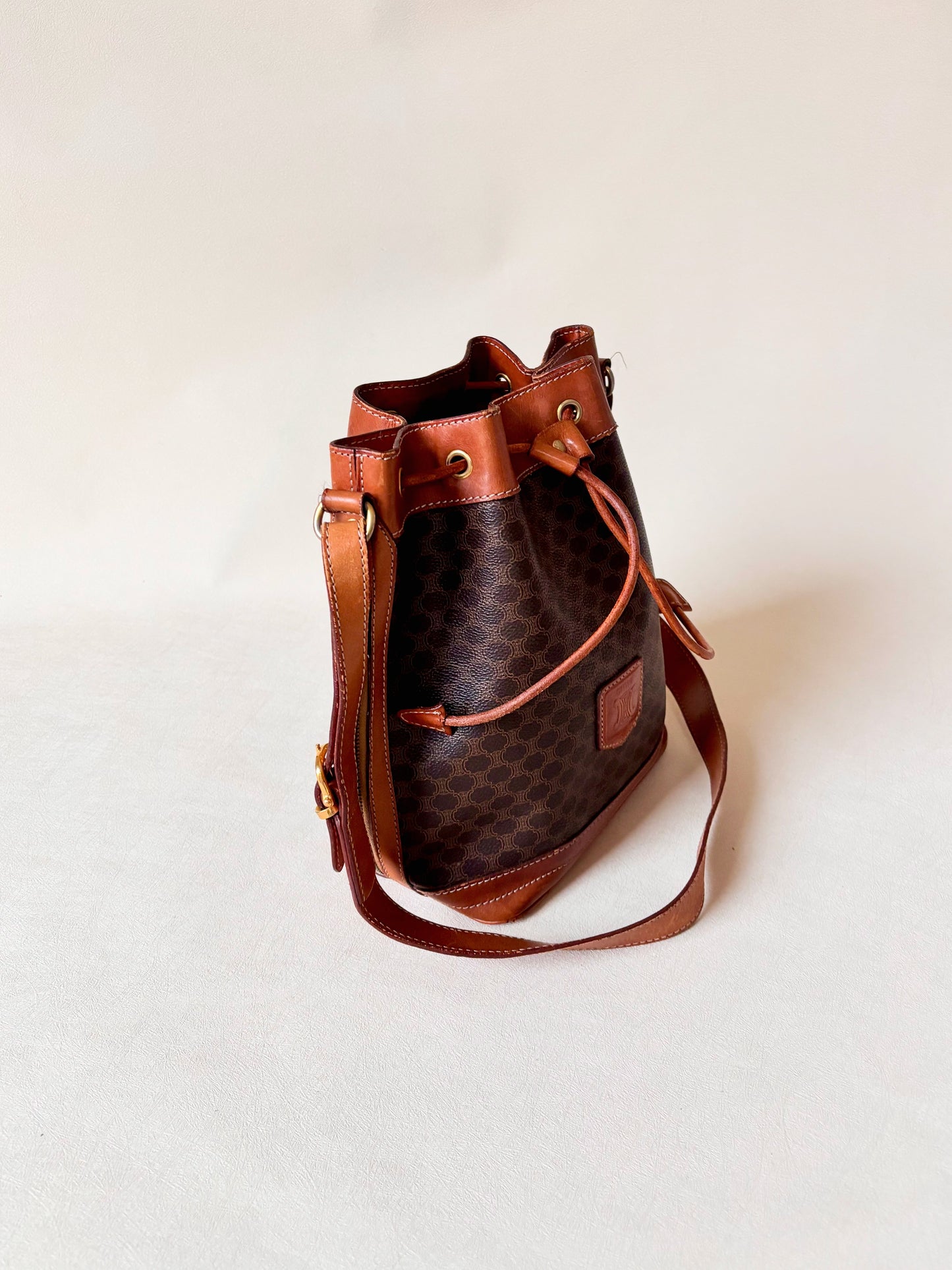 CÉLINE Sac Seau Triomphe