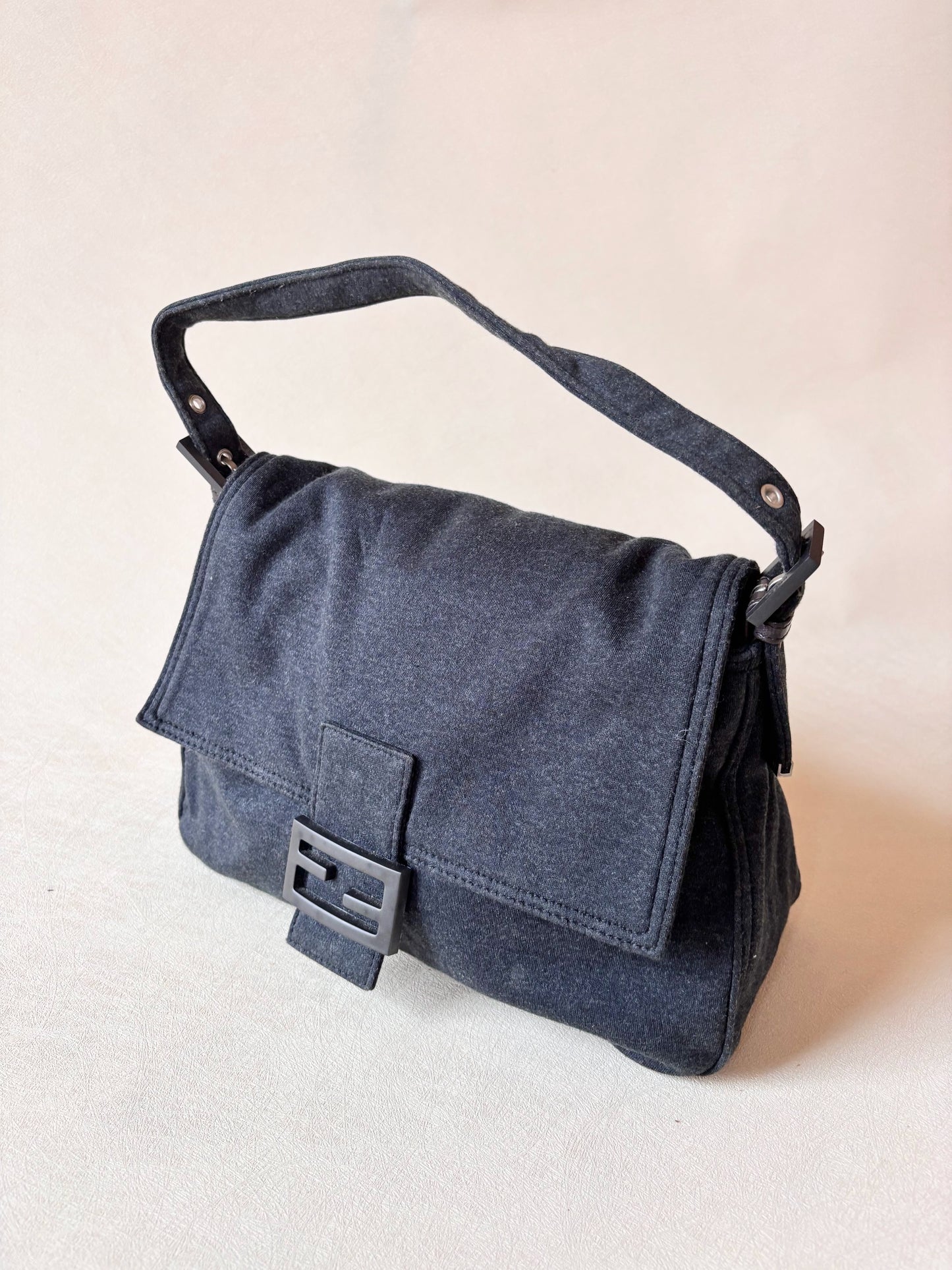 FENDI Sac Mamma Baguette