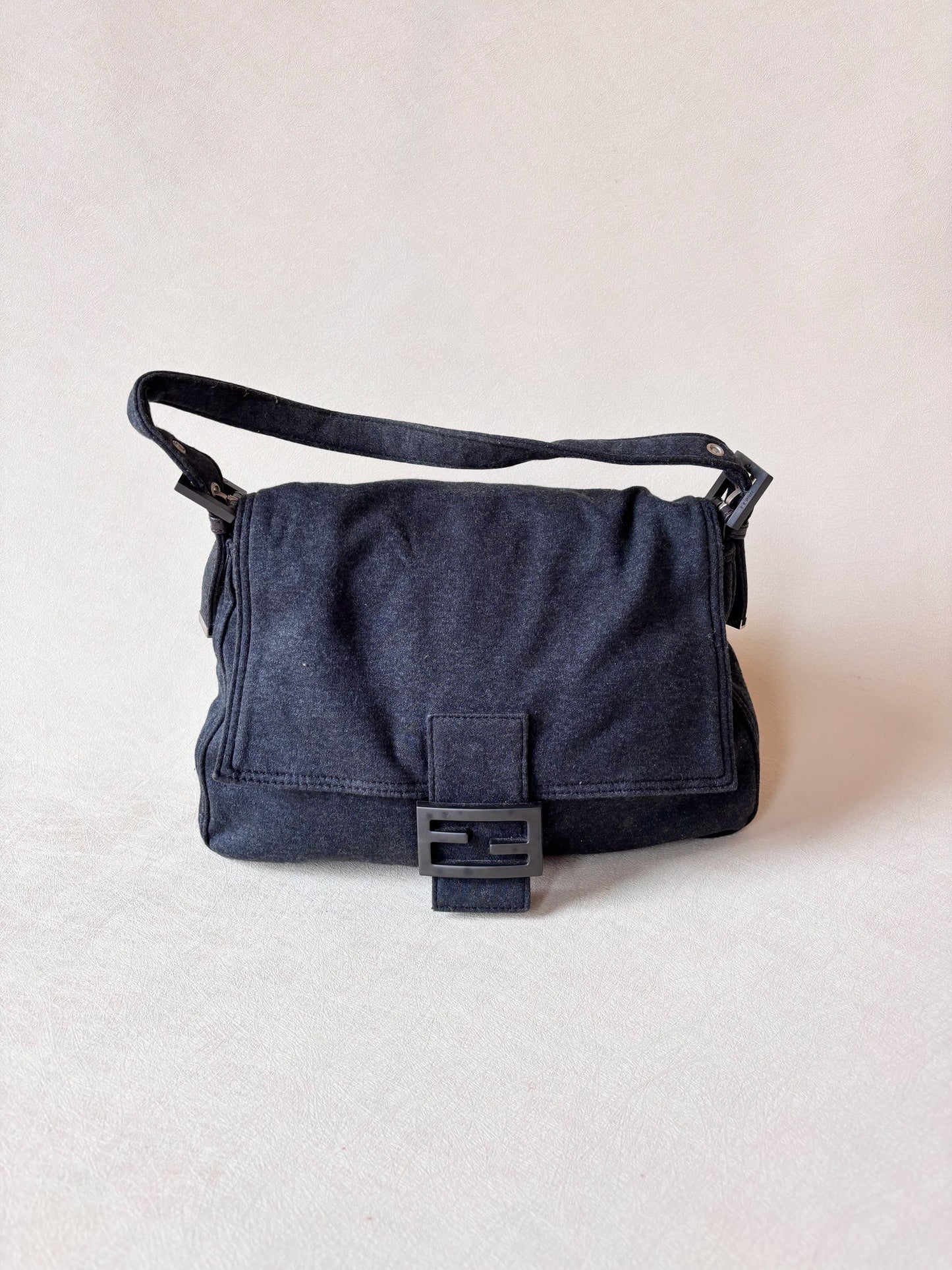 FENDI Sac Mamma Baguette